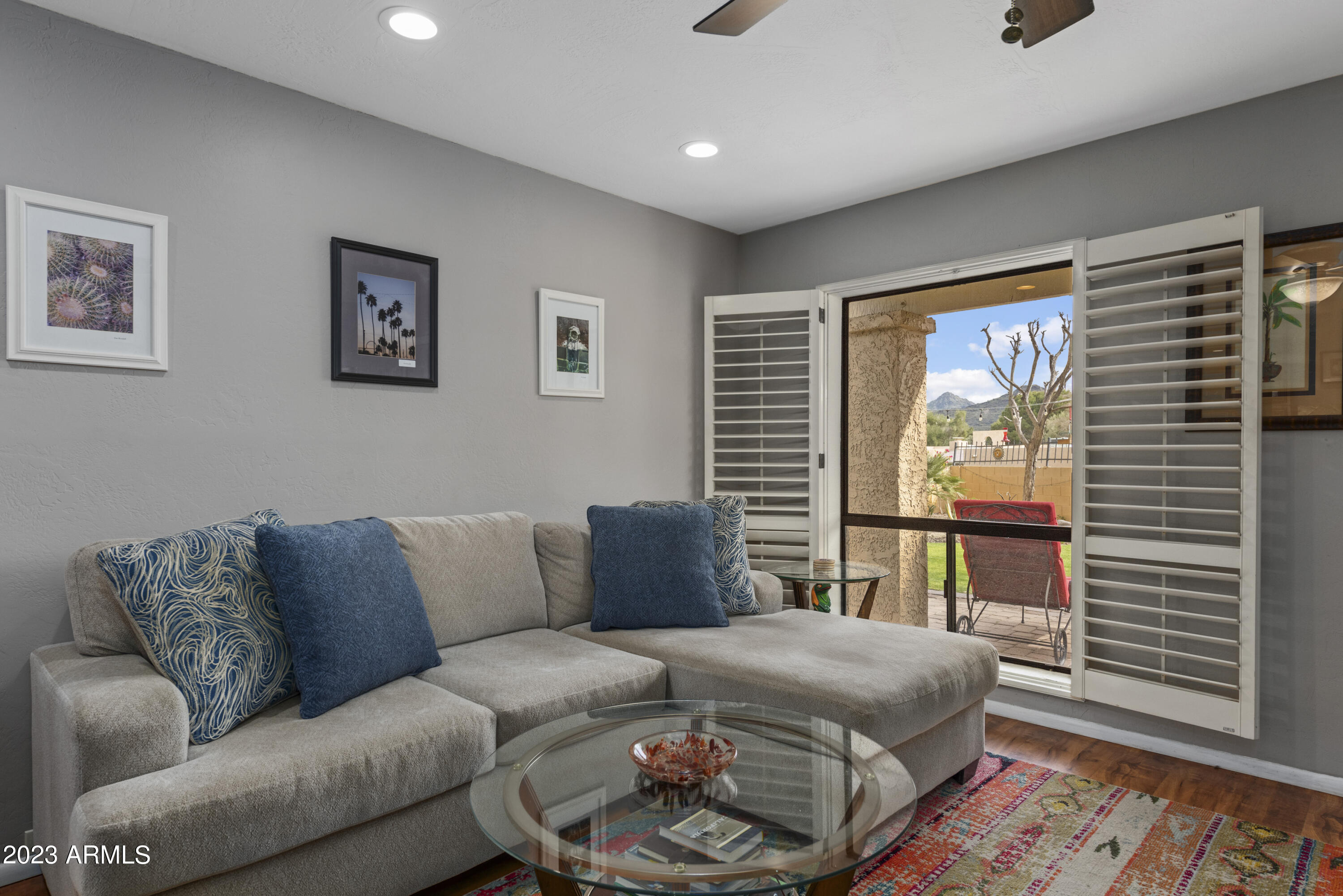 10407 N 10TH Place Unit: 2