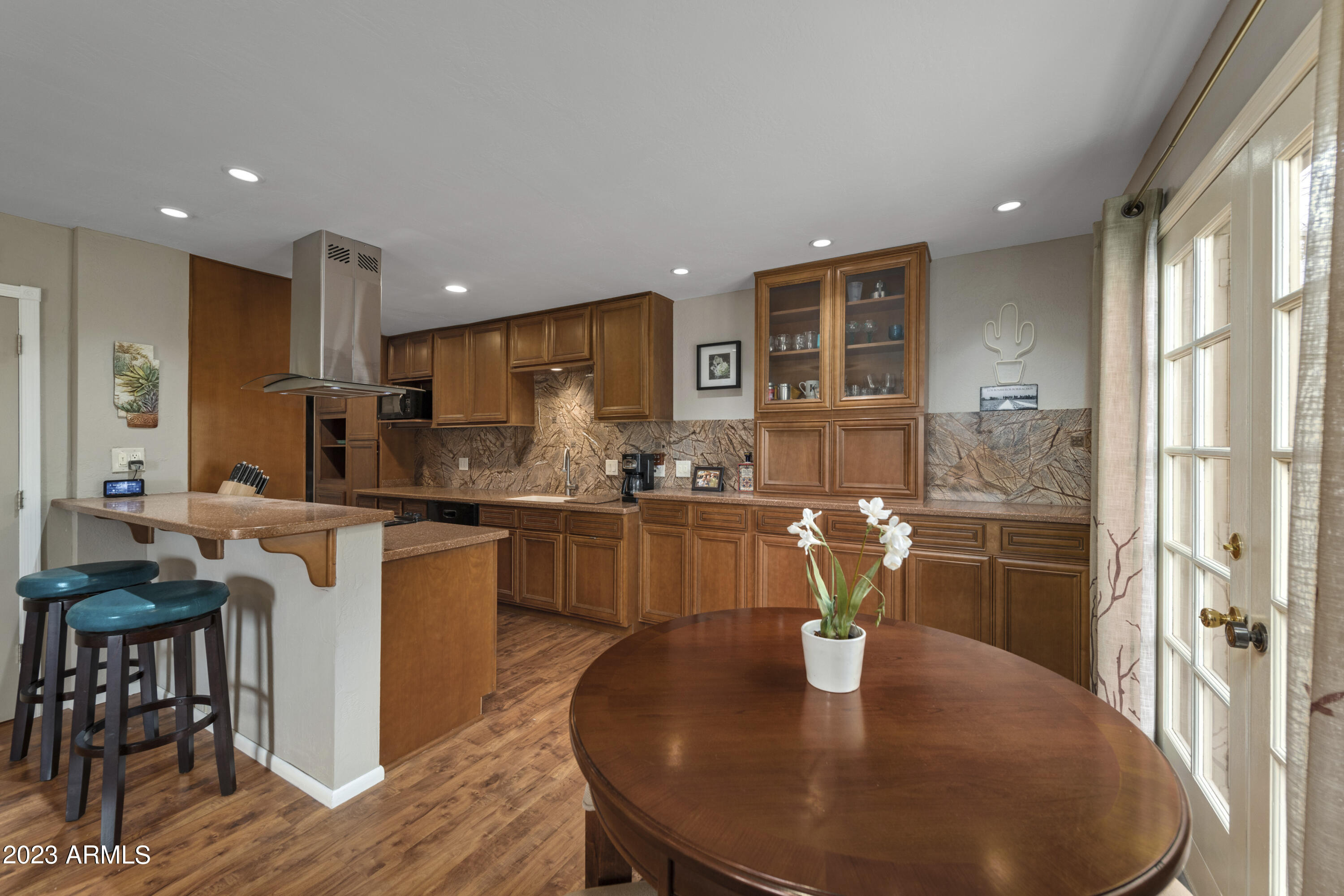 10407 N 10TH Place Unit: 2