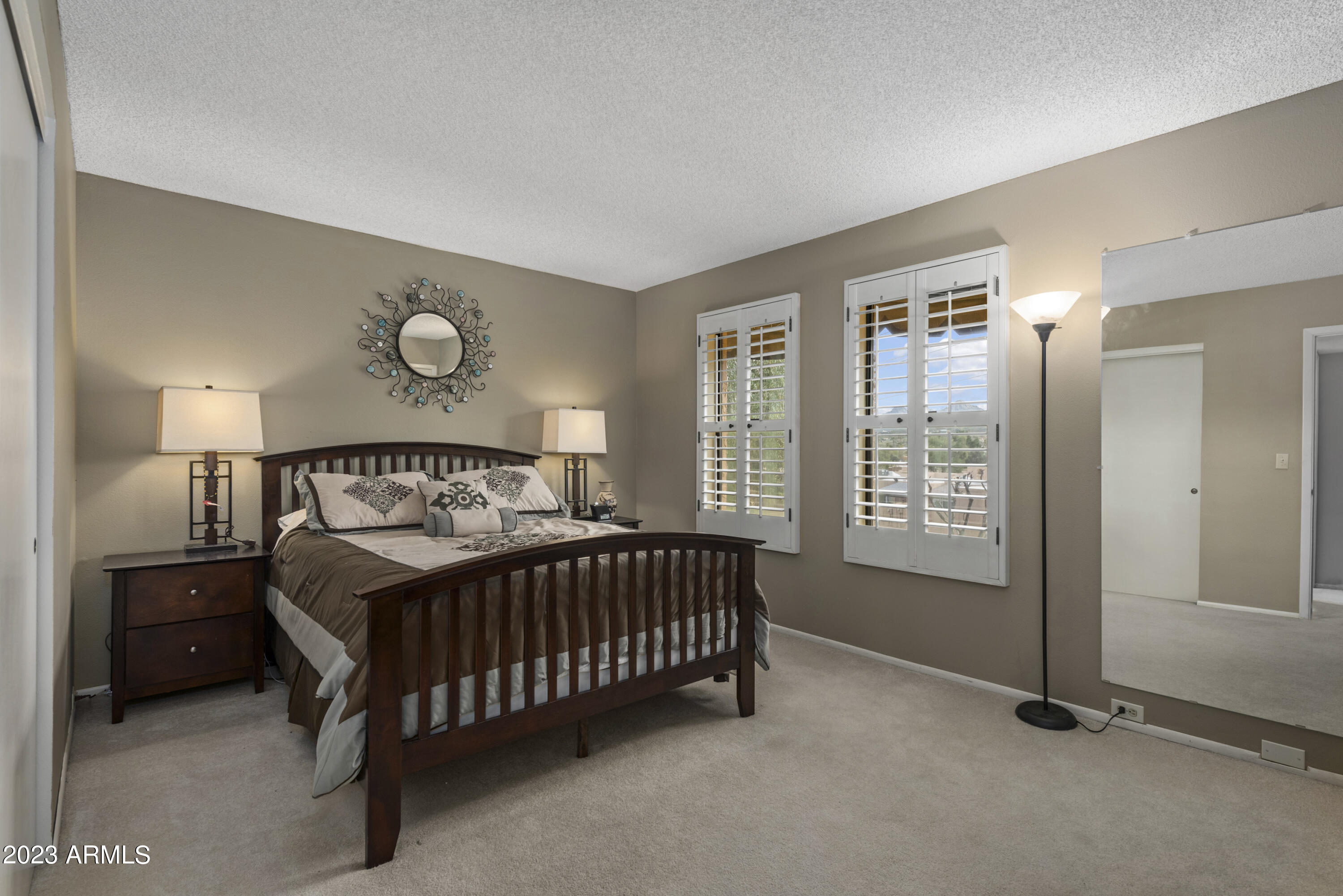 10407 N 10TH Place Unit: 2