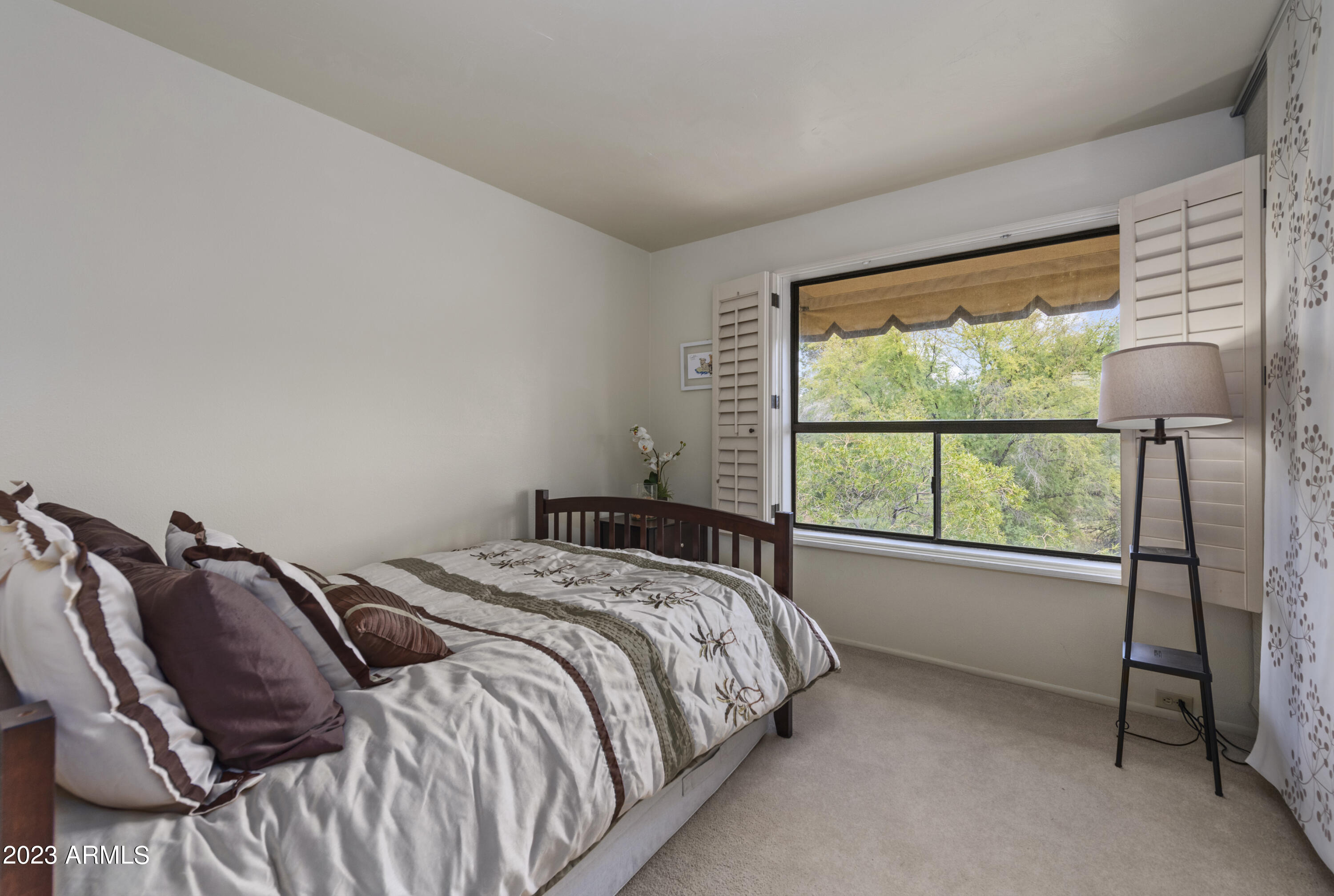10407 N 10TH Place Unit: 2