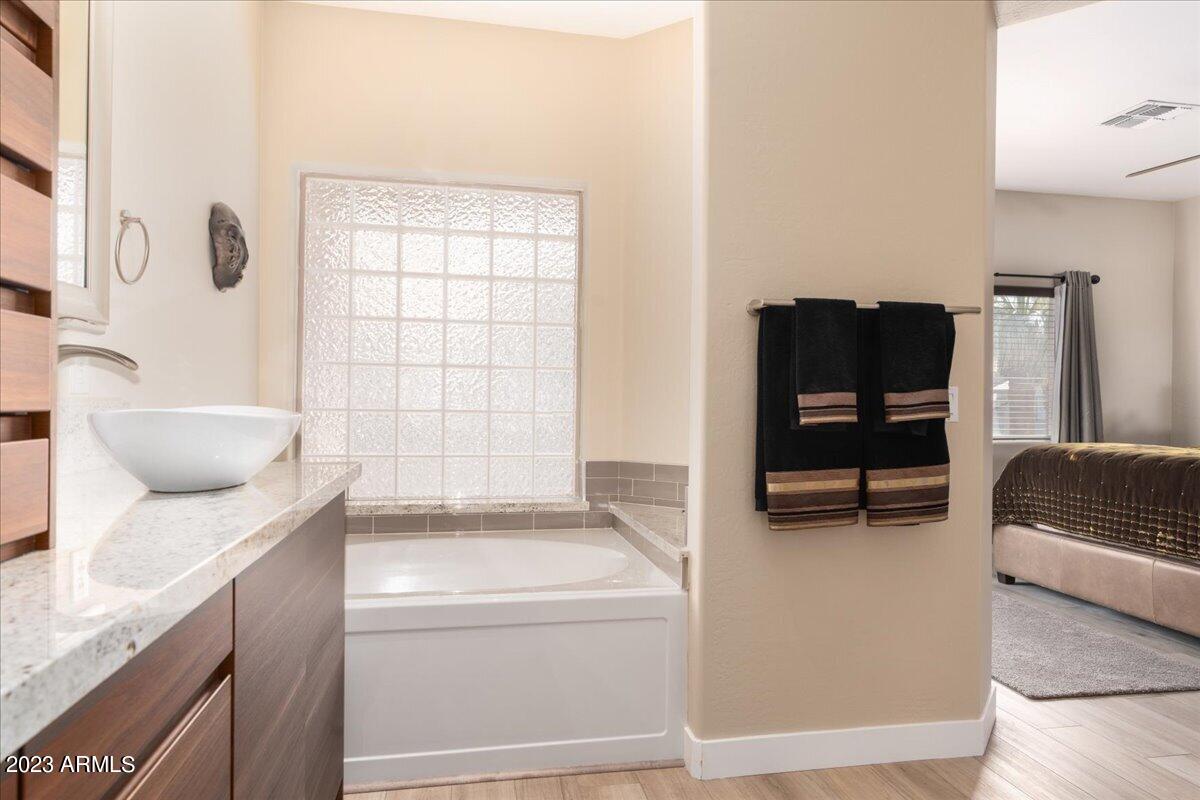2019 E CAMPBELL Avenue Unit: 118