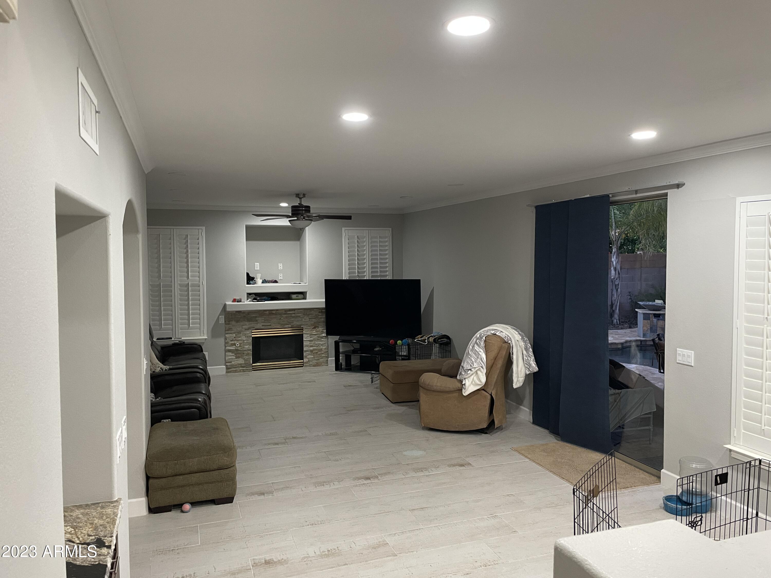 26268 N 46th Place