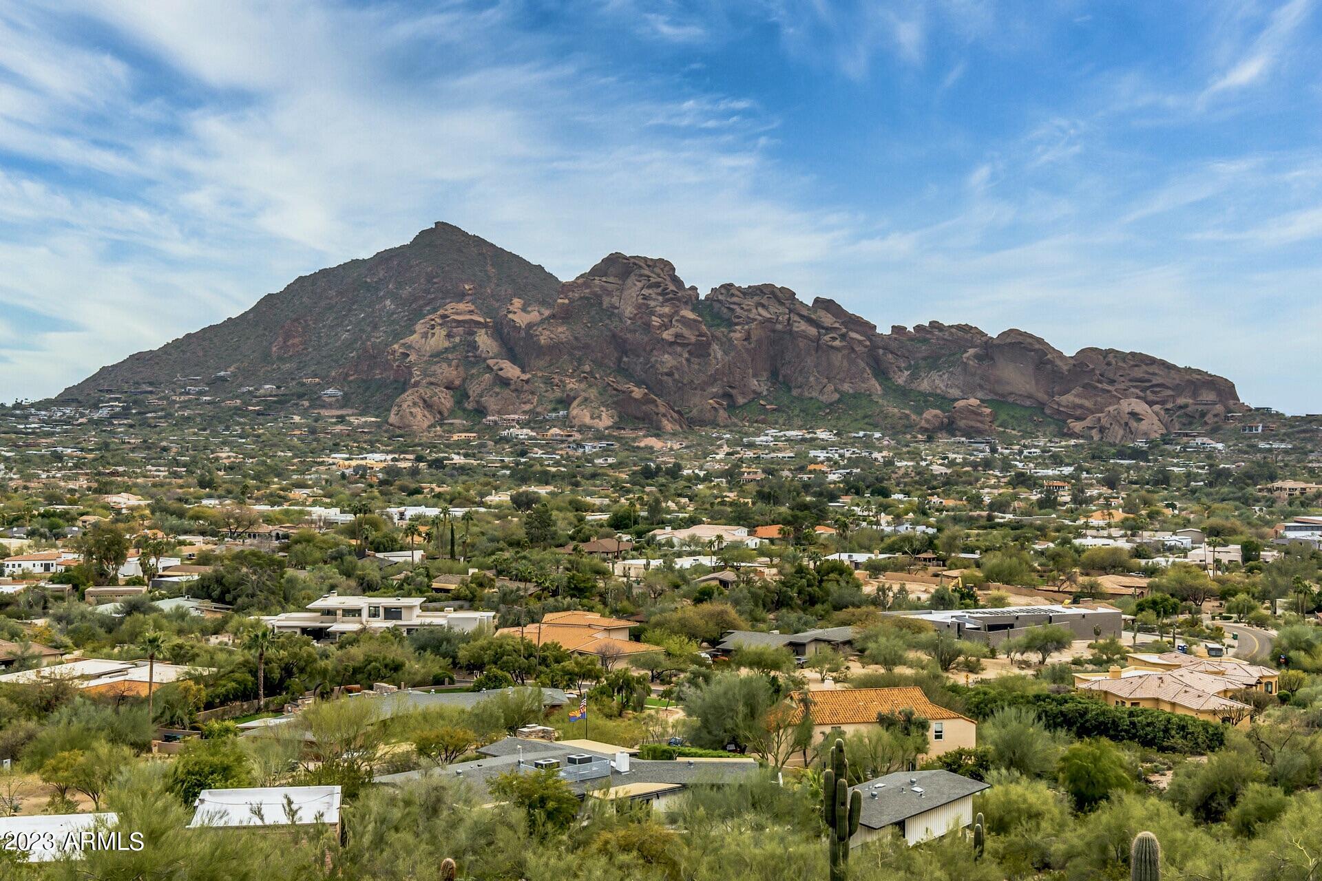 6919 N HIGHLANDS Drive Unit: 18