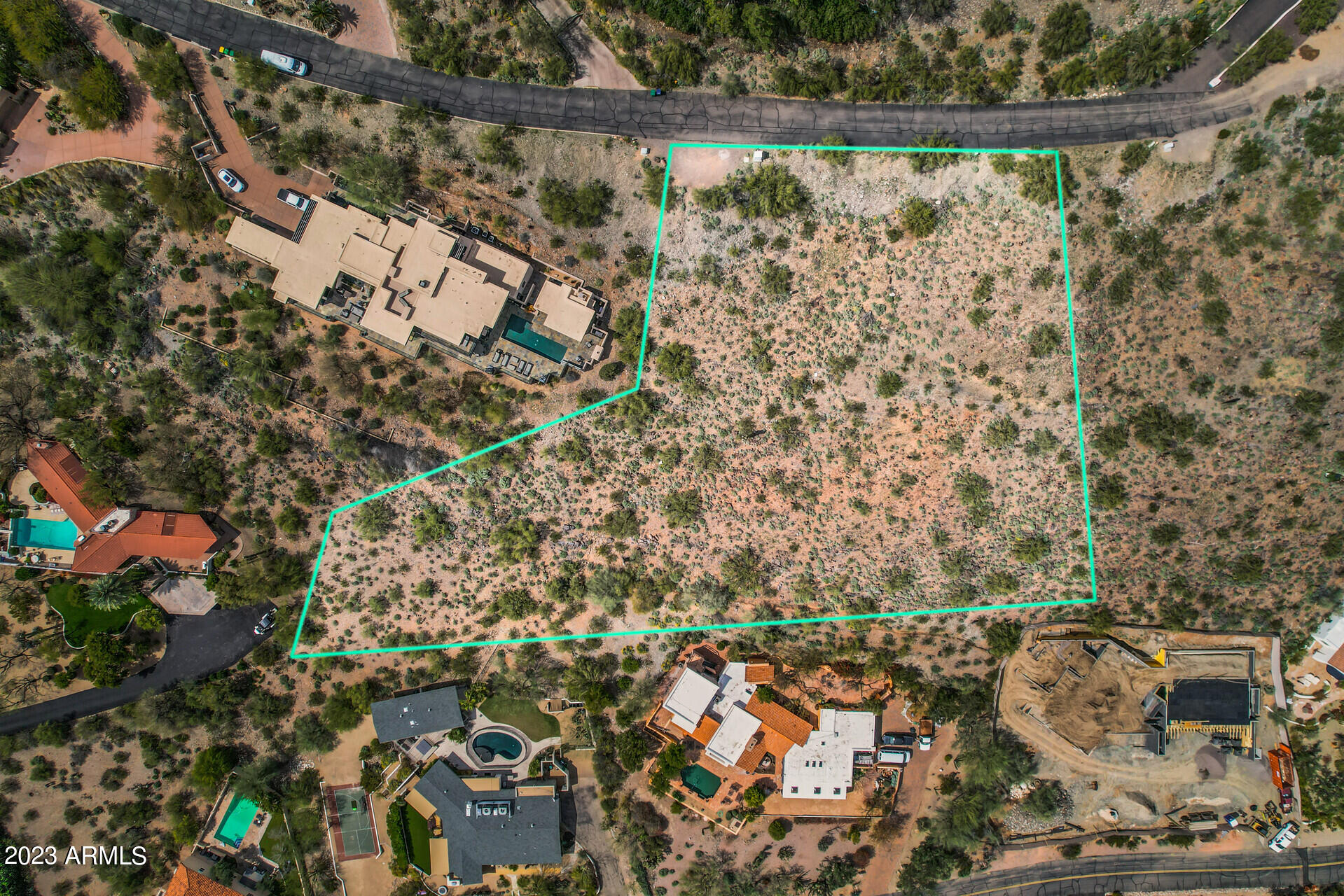 6919 N HIGHLANDS Drive Unit: 18