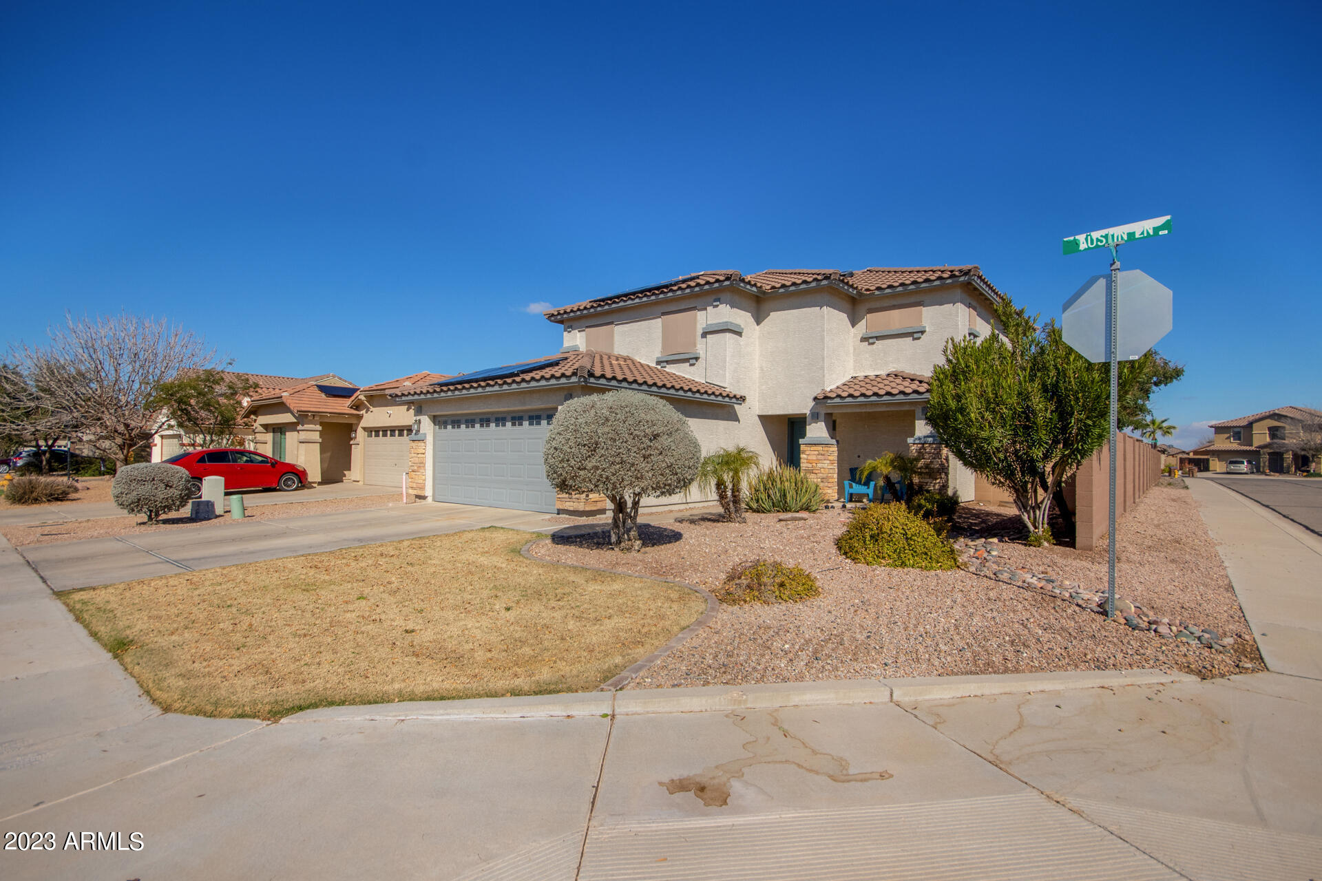 3612 E AUSTIN Lane