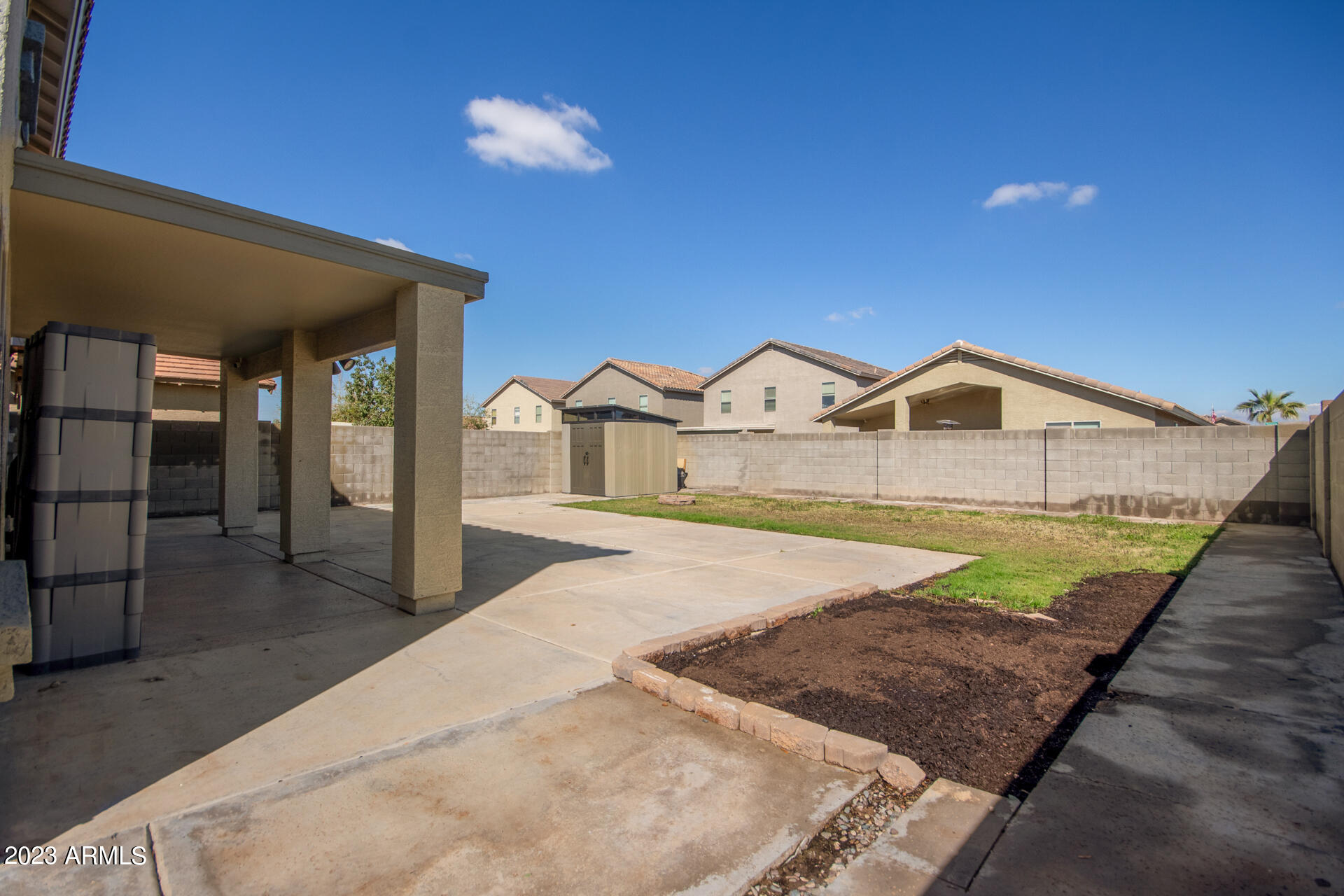 3612 E AUSTIN Lane