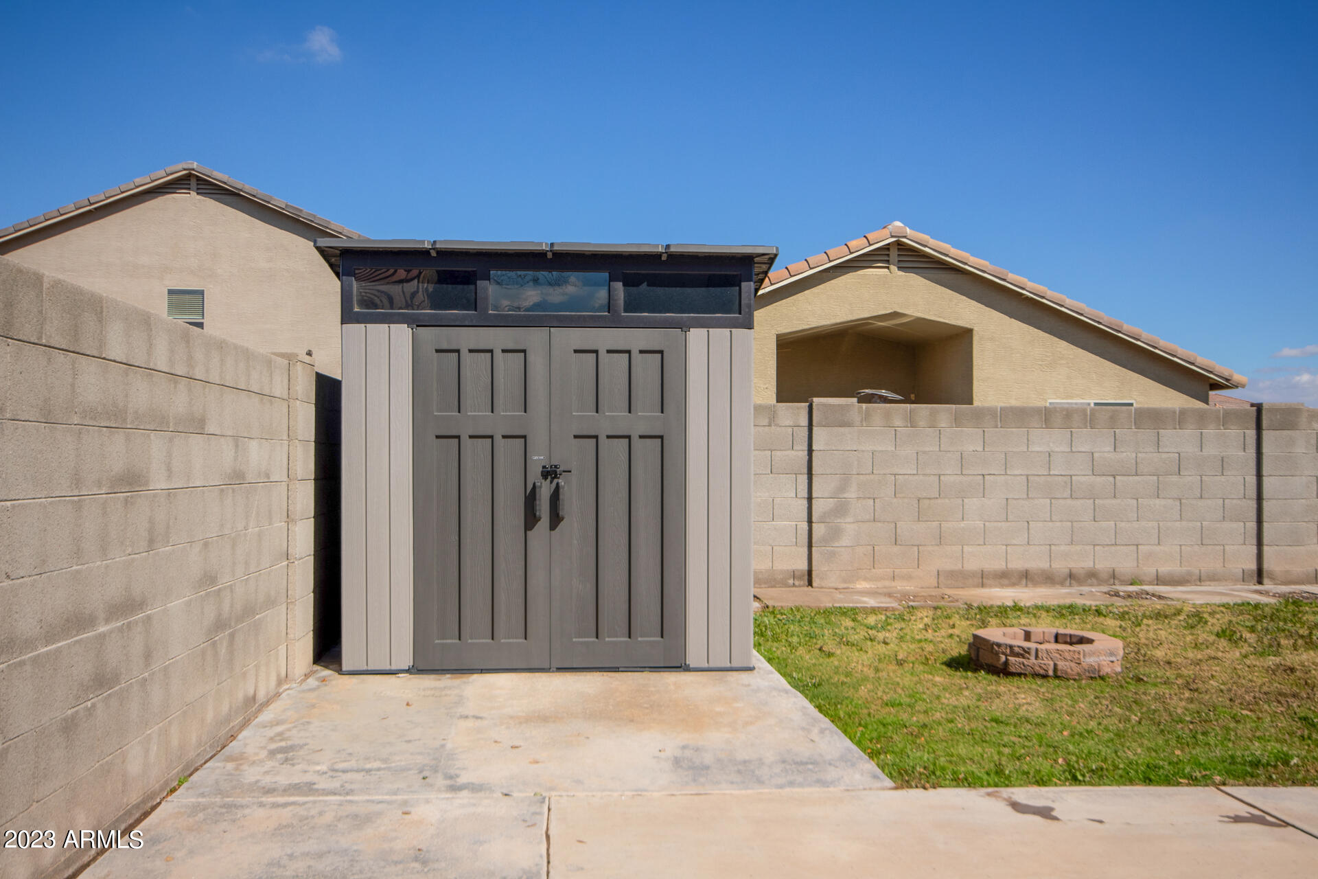 3612 E AUSTIN Lane