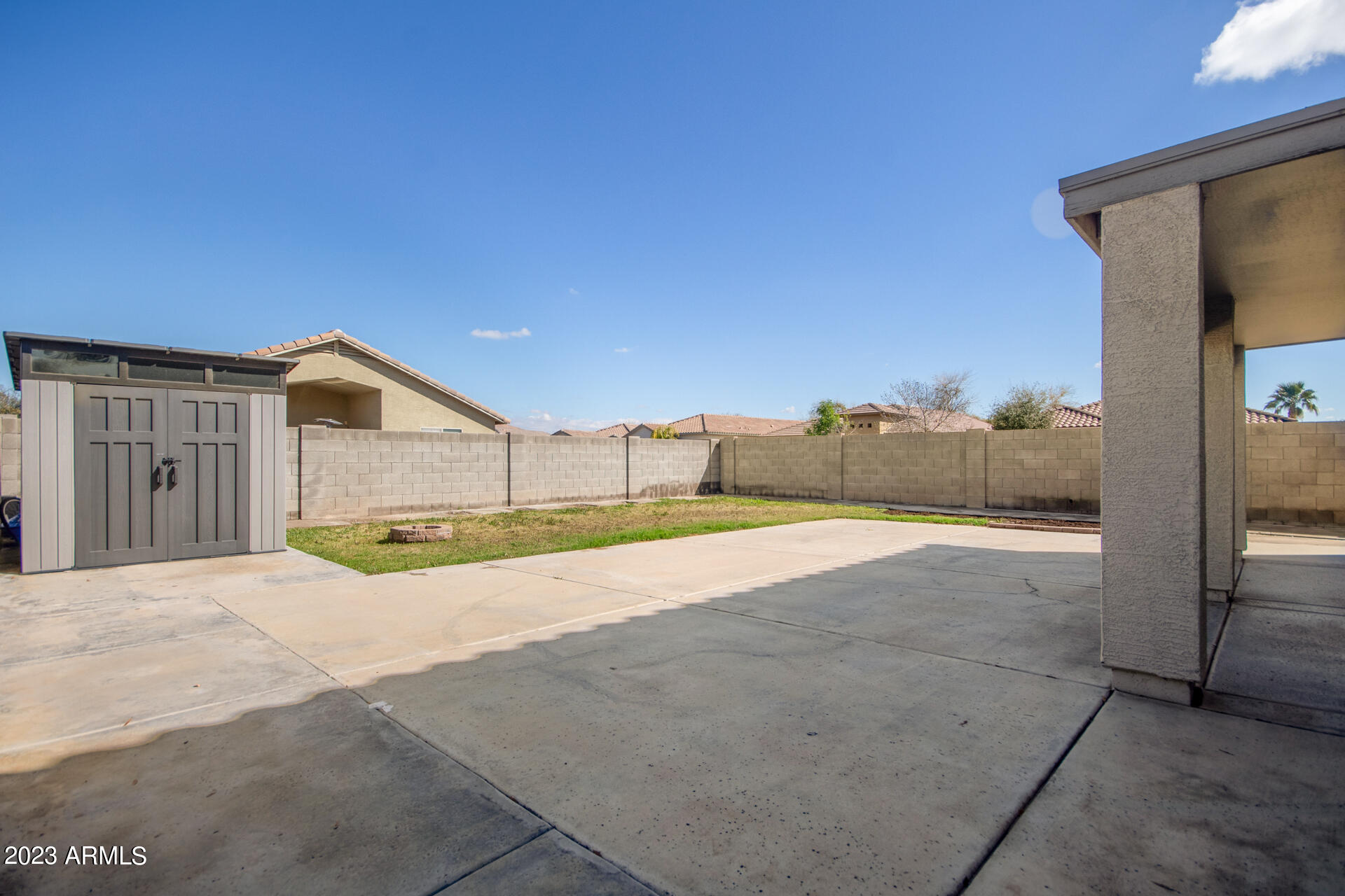 3612 E AUSTIN Lane