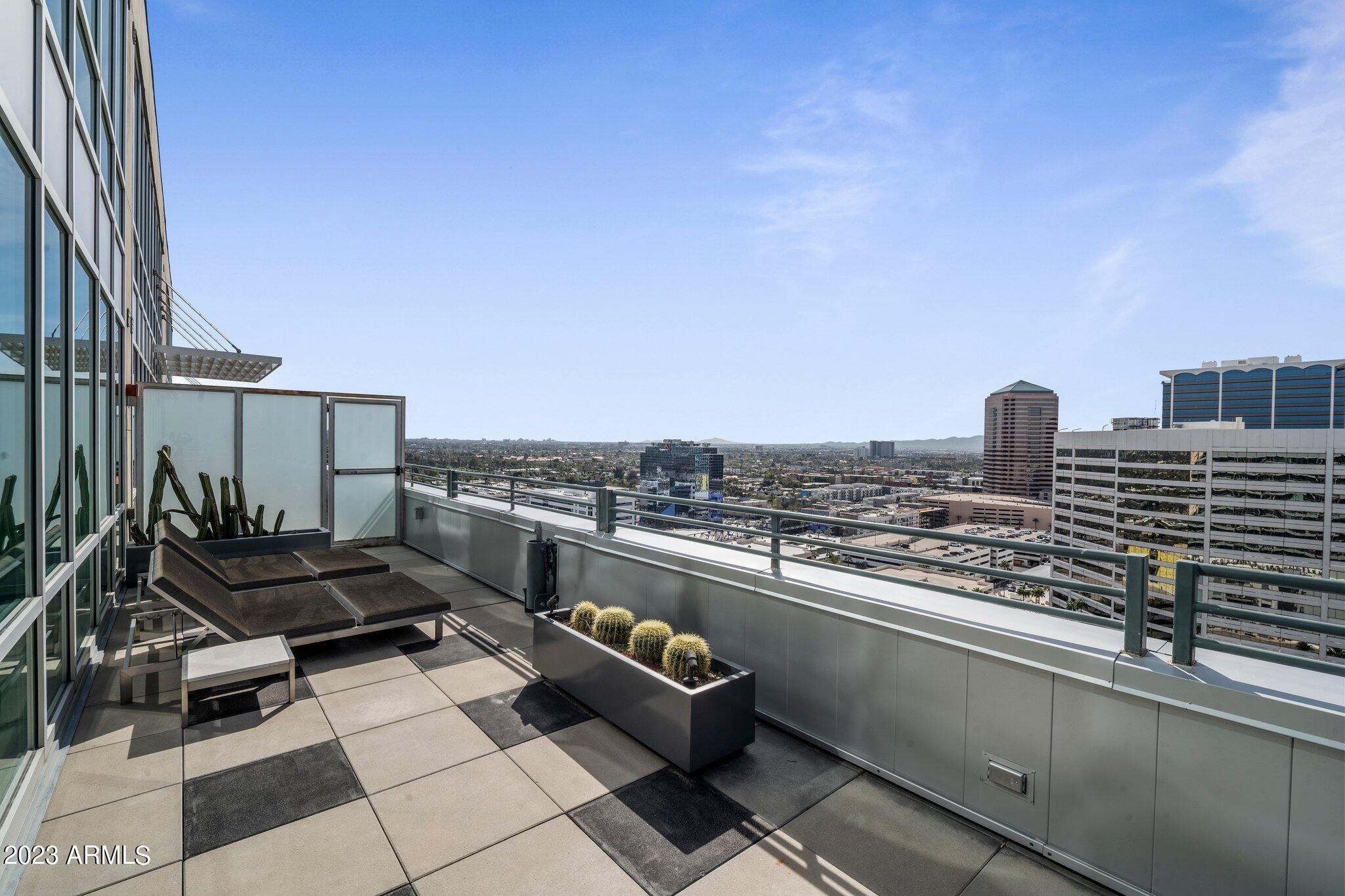 1 E LEXINGTON Avenue Unit: 1606