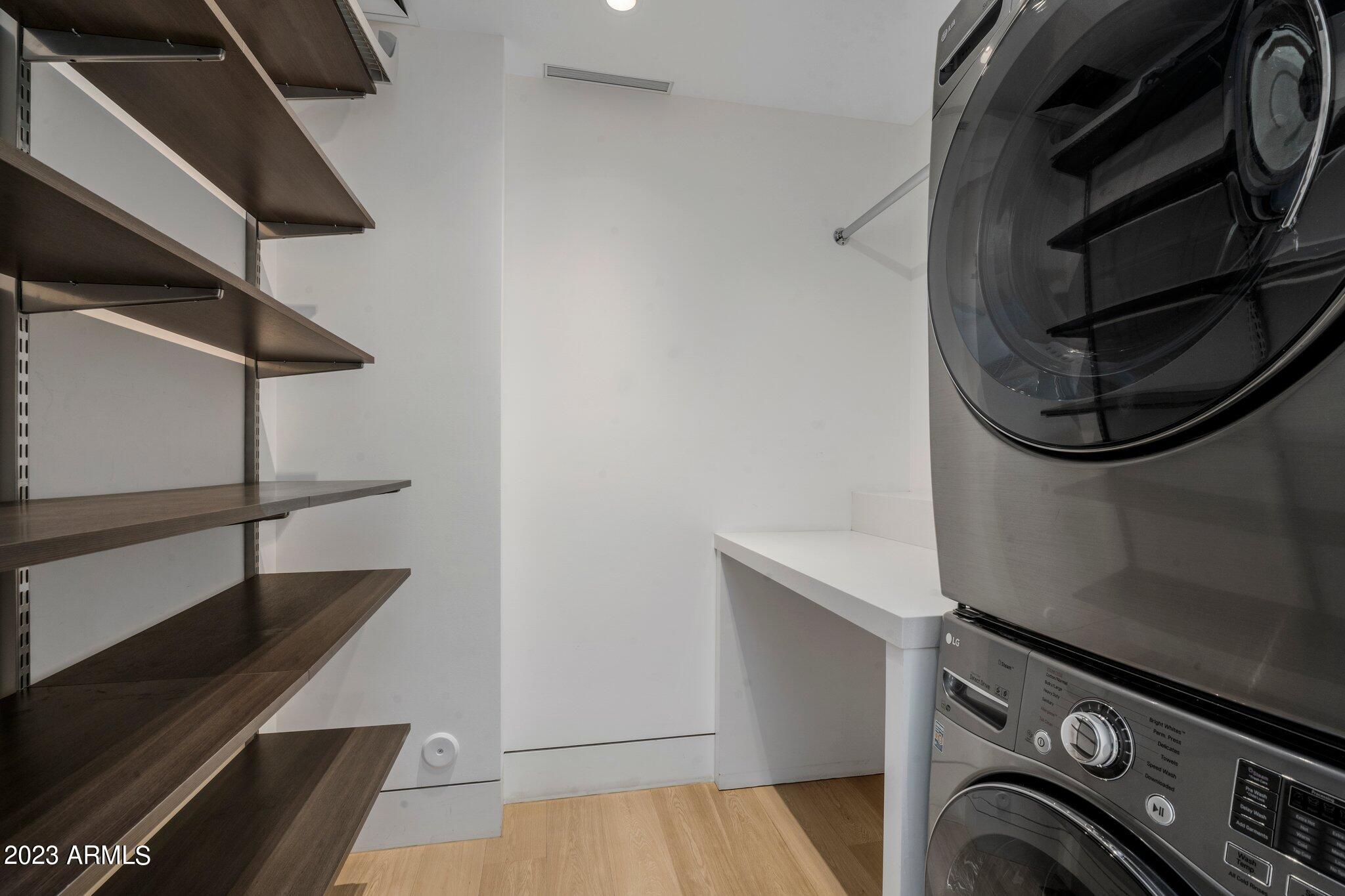 1 E LEXINGTON Avenue Unit: 1606