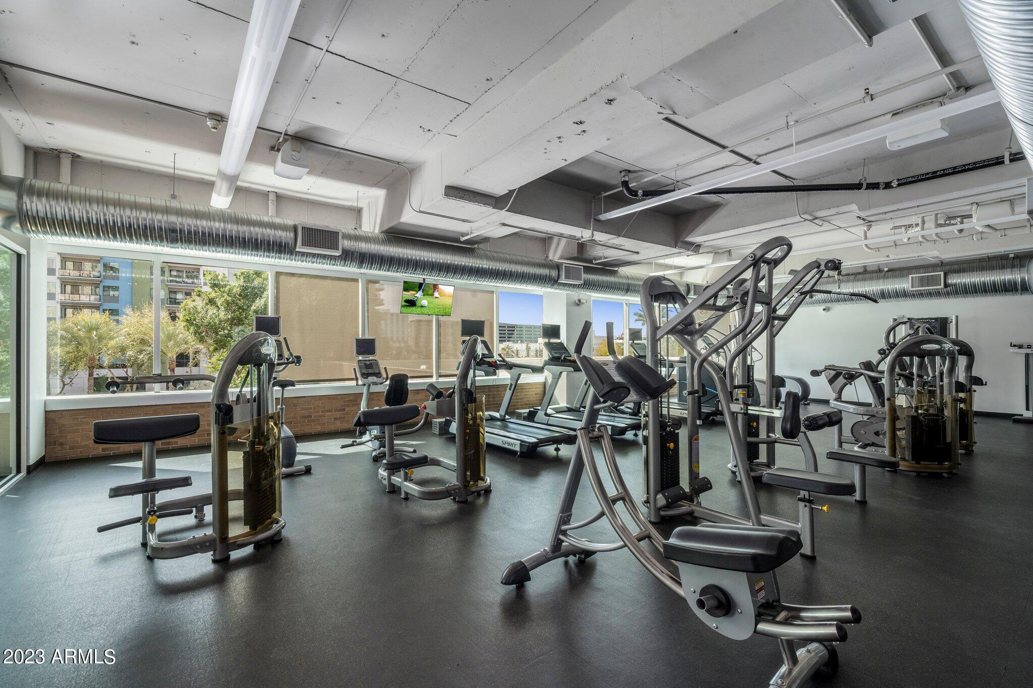 1 E LEXINGTON Avenue Unit: 1606
