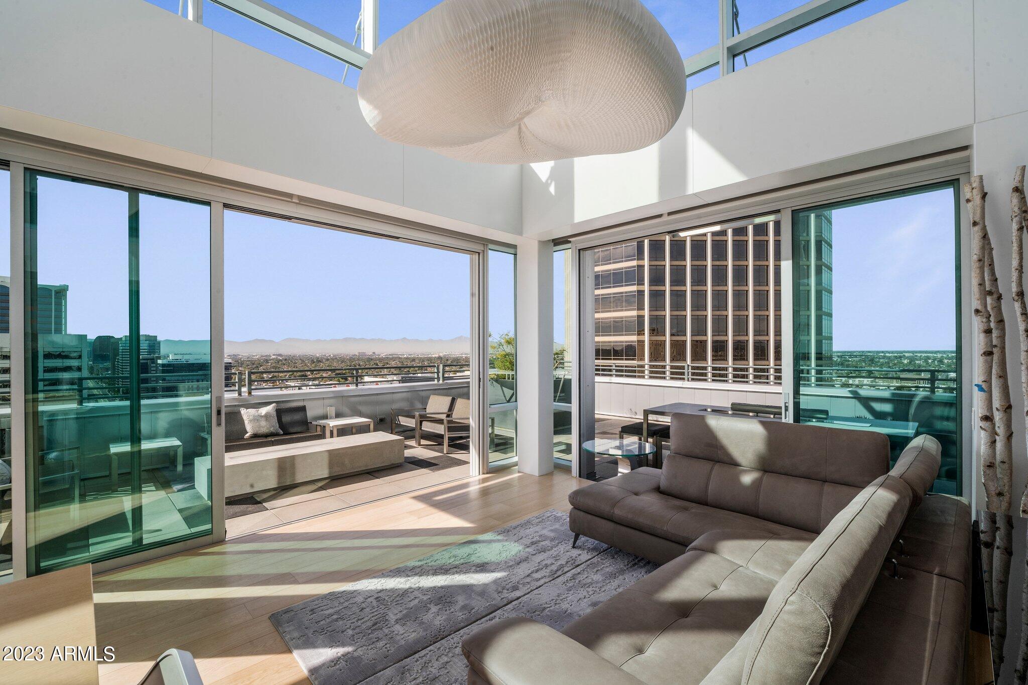 1 E LEXINGTON Avenue Unit: 1606