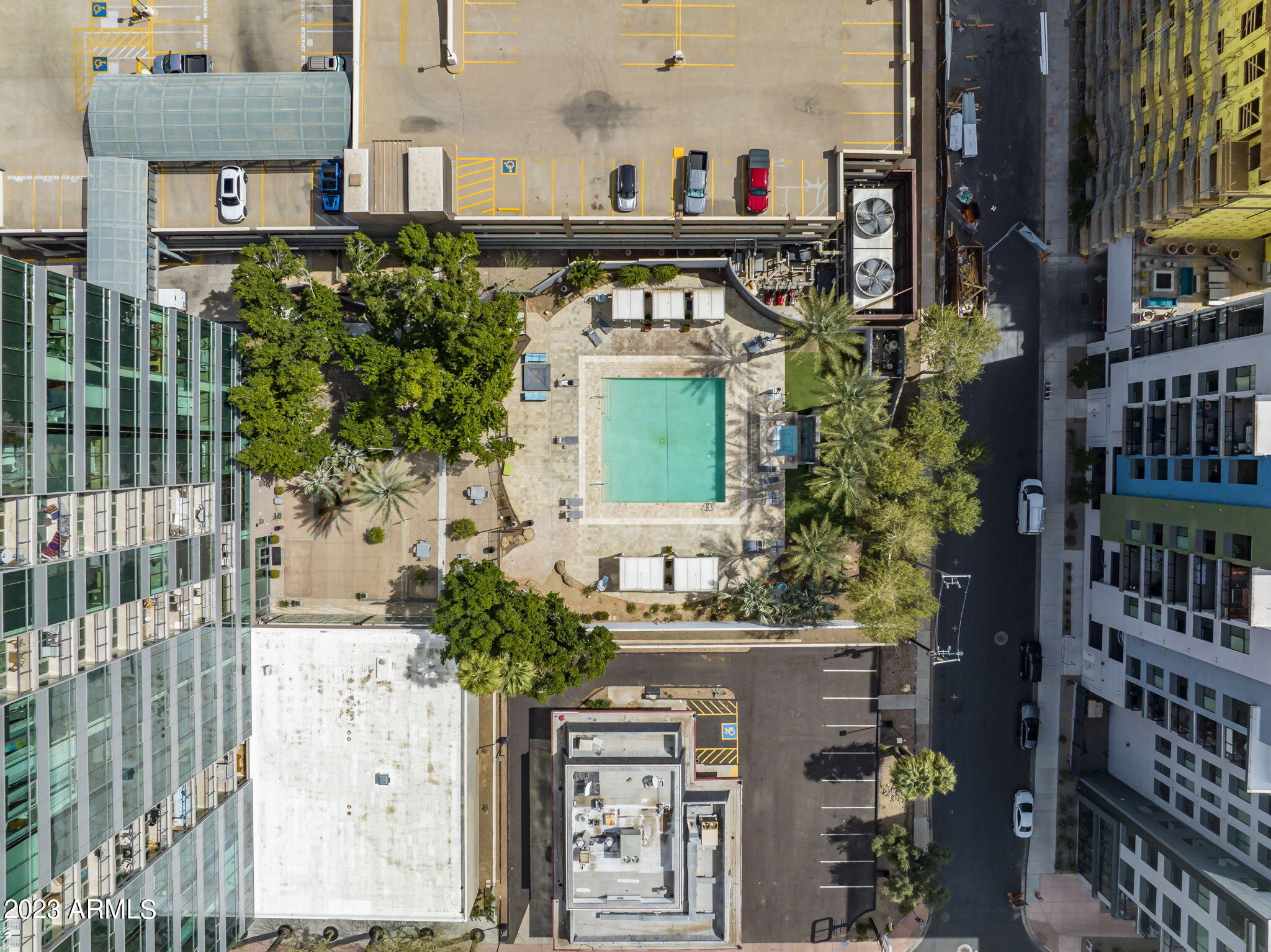 1 E LEXINGTON Avenue Unit: 1606
