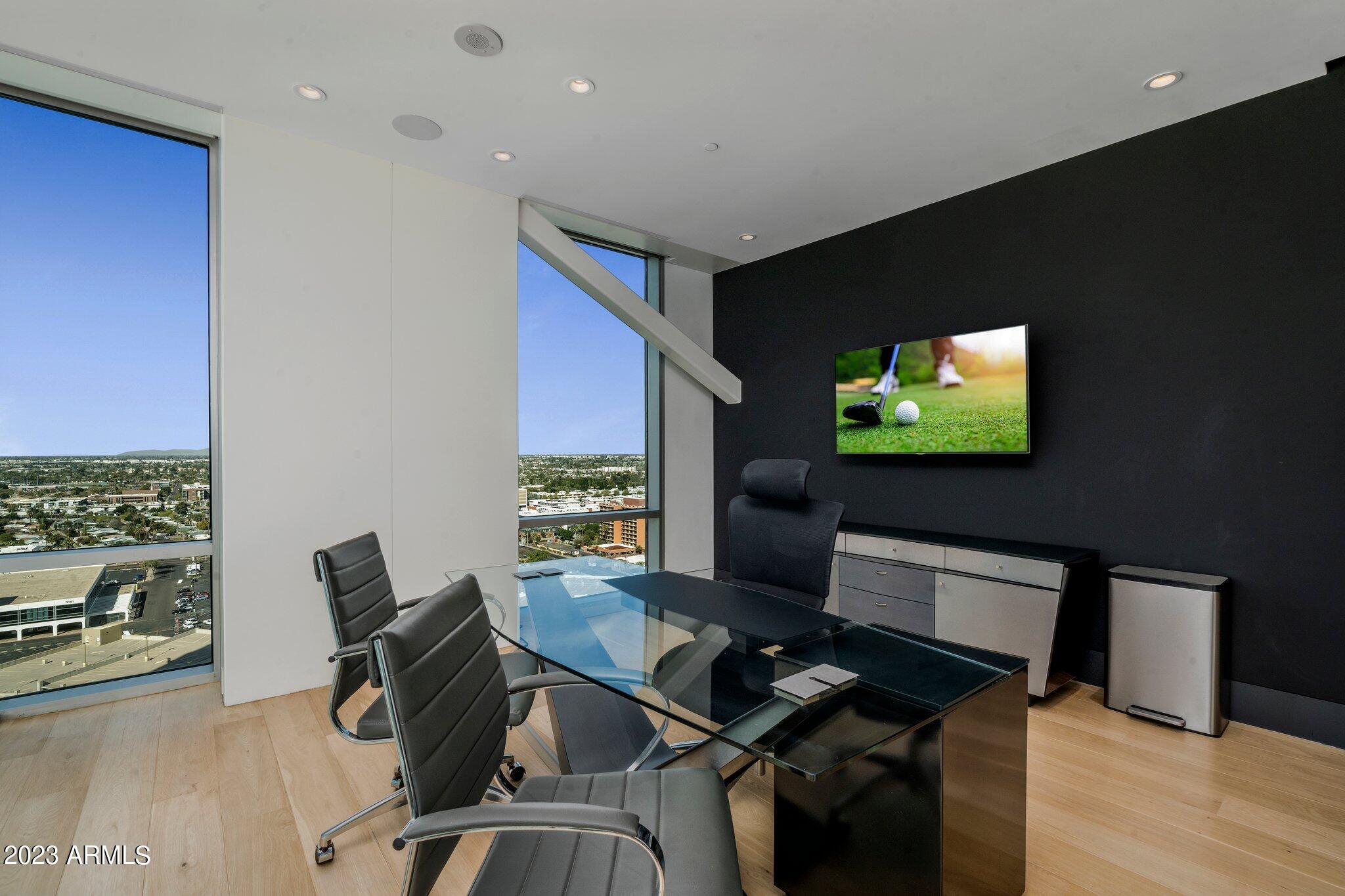 1 E LEXINGTON Avenue Unit: 1606