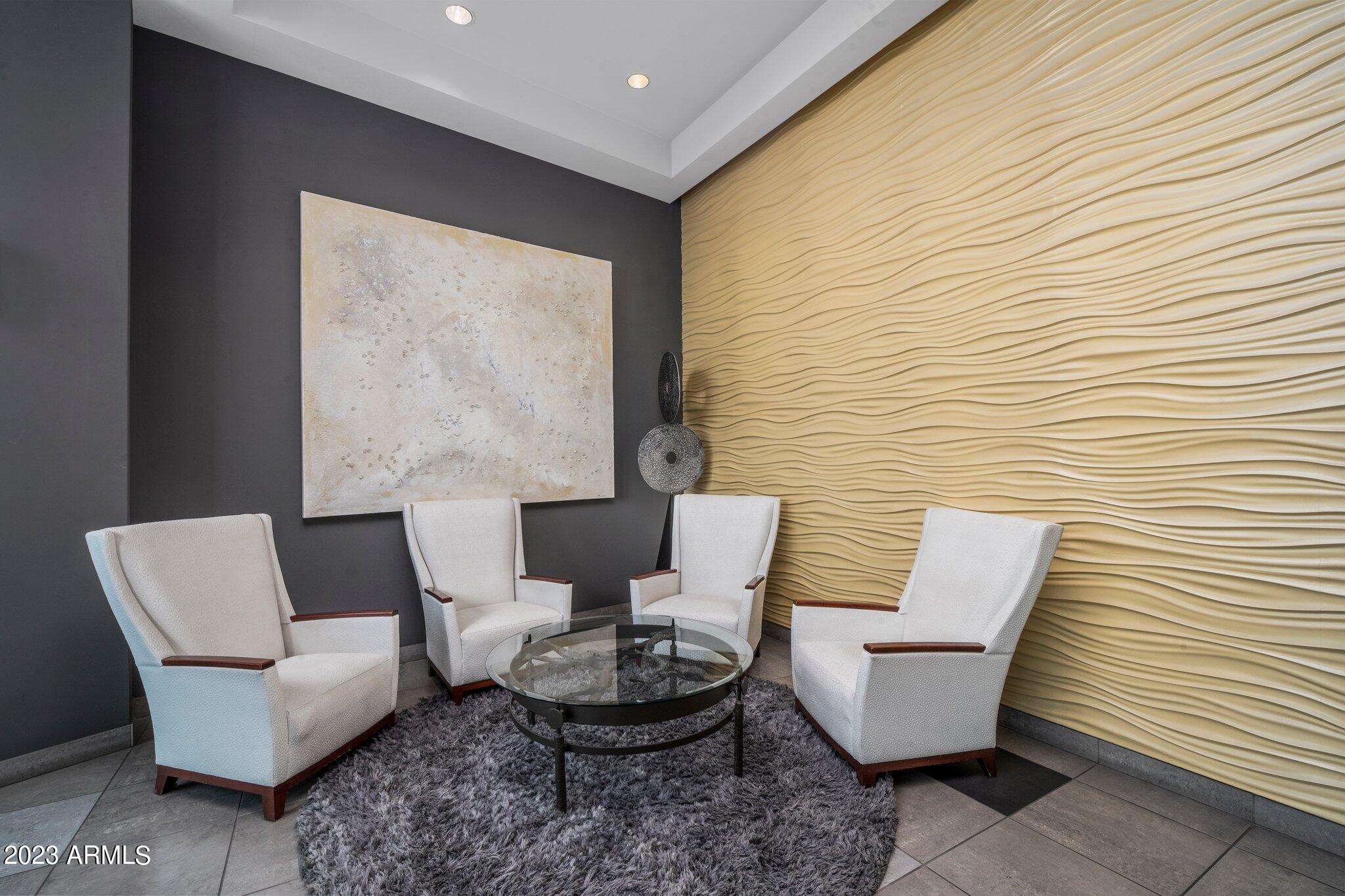 1 E LEXINGTON Avenue Unit: 1606