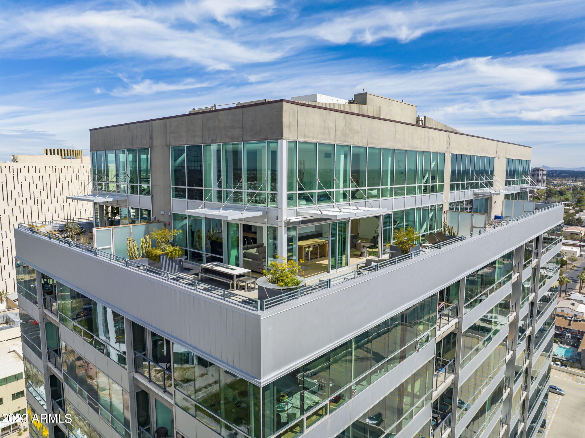 1 E LEXINGTON Avenue Unit: 1606