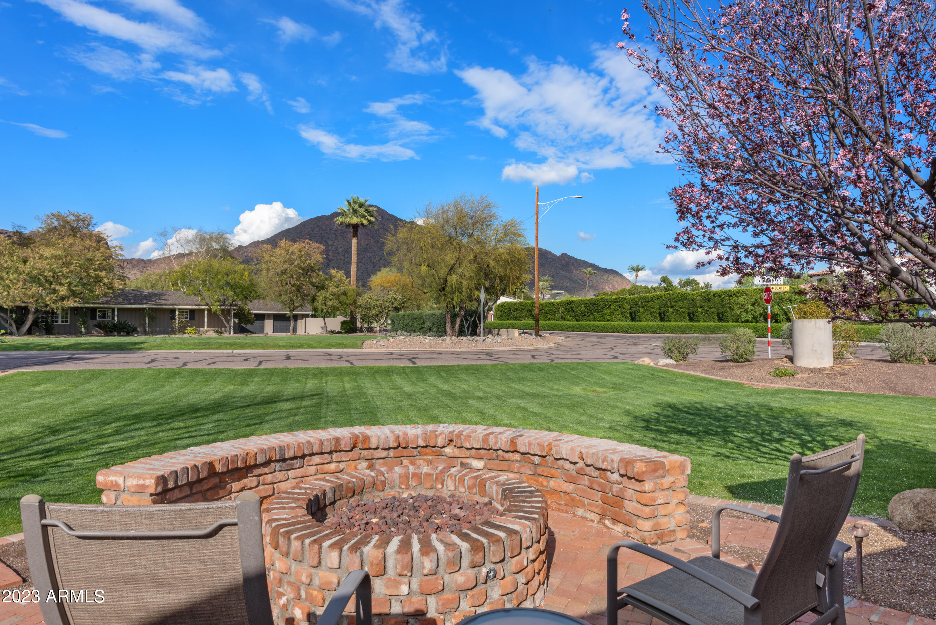 4885 E CALLE DEL MEDIO --