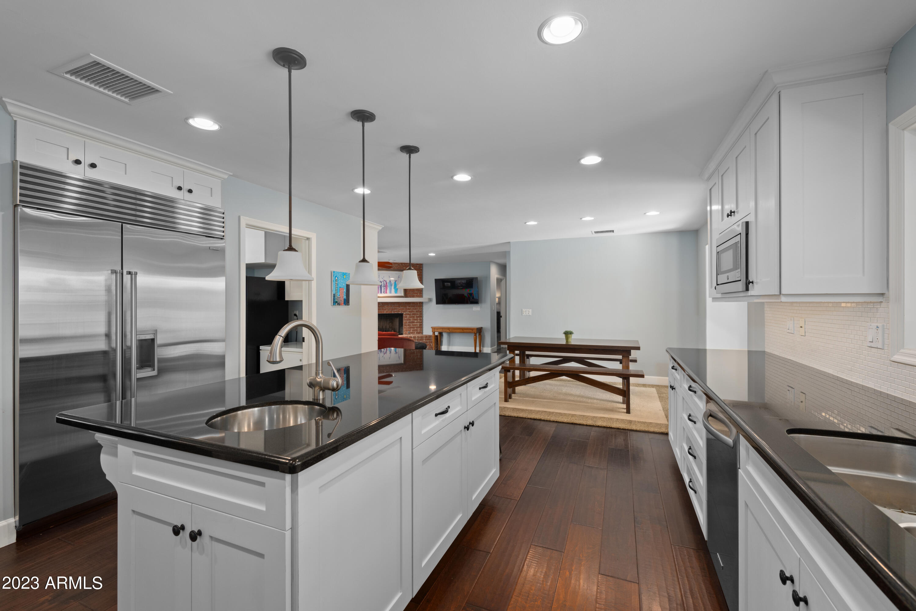 4885 E CALLE DEL MEDIO --