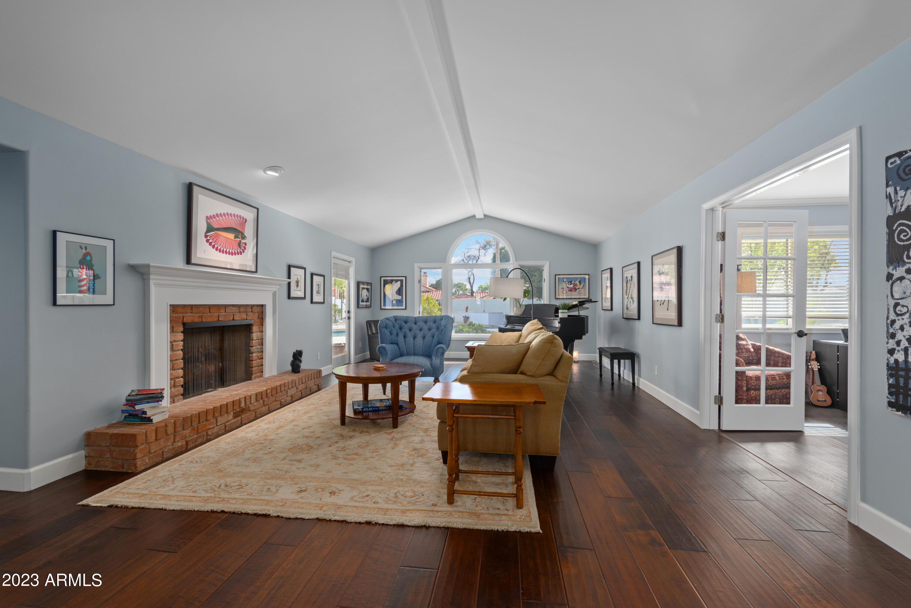 4885 E CALLE DEL MEDIO --