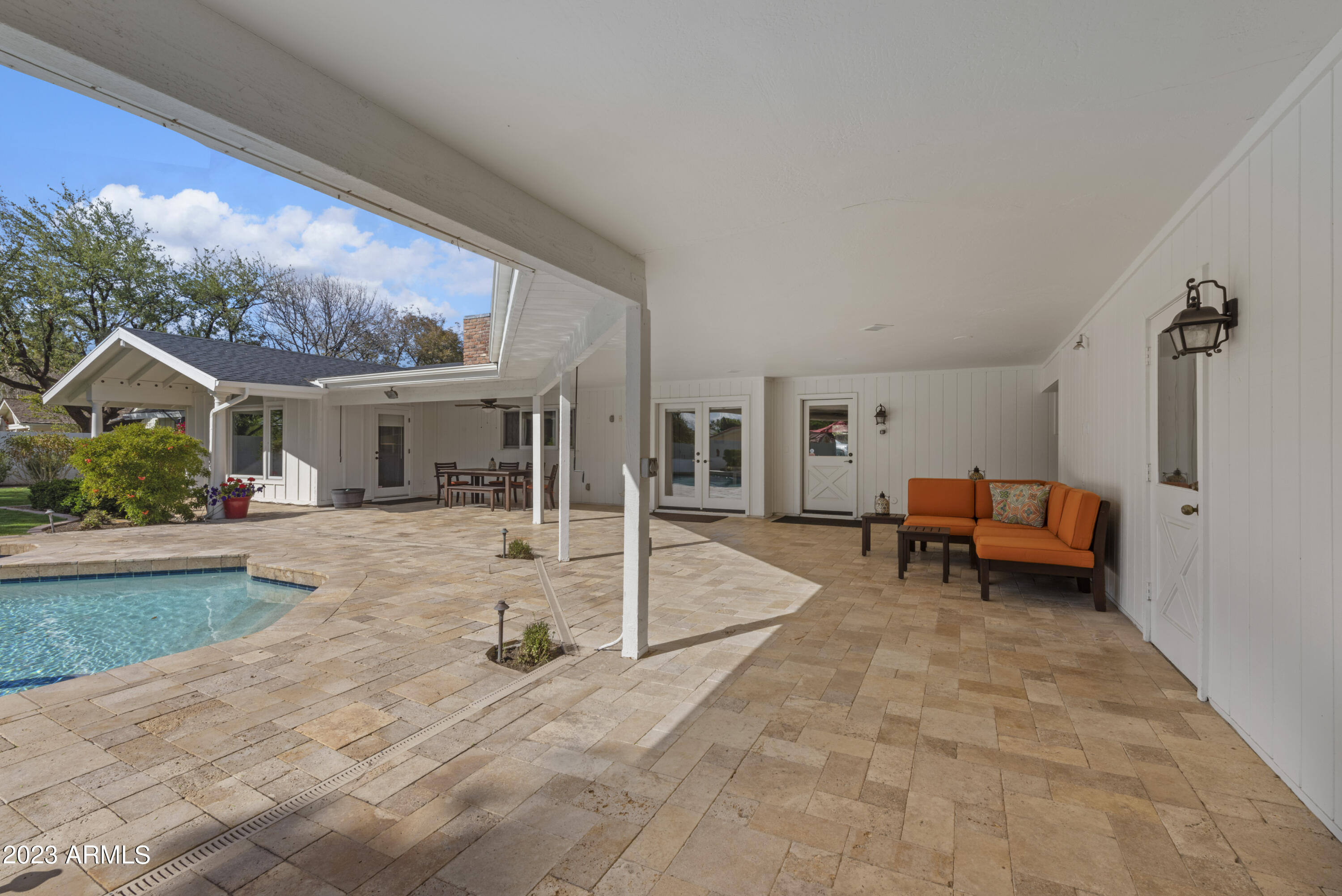 4885 E CALLE DEL MEDIO --