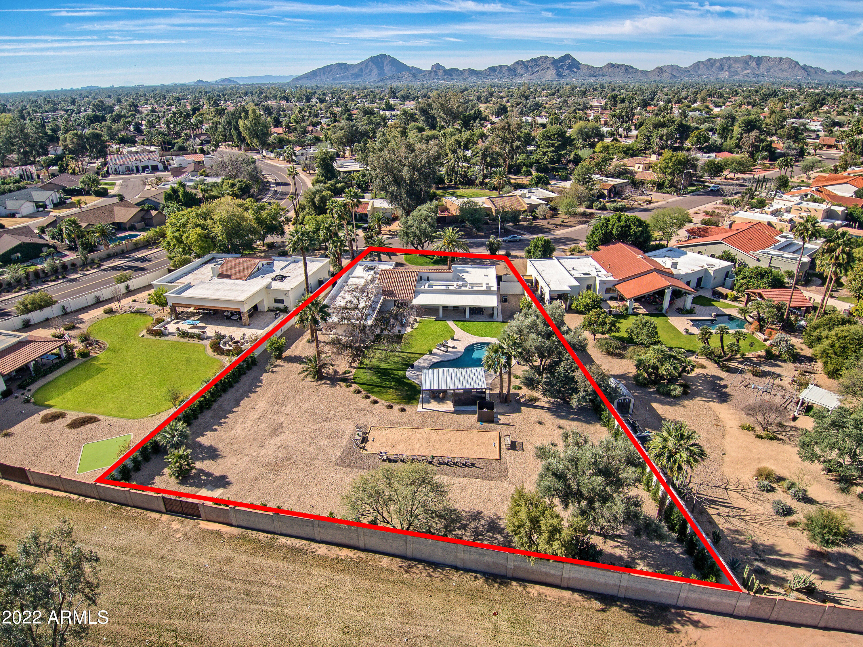 8156 E APPALOOSA Trail