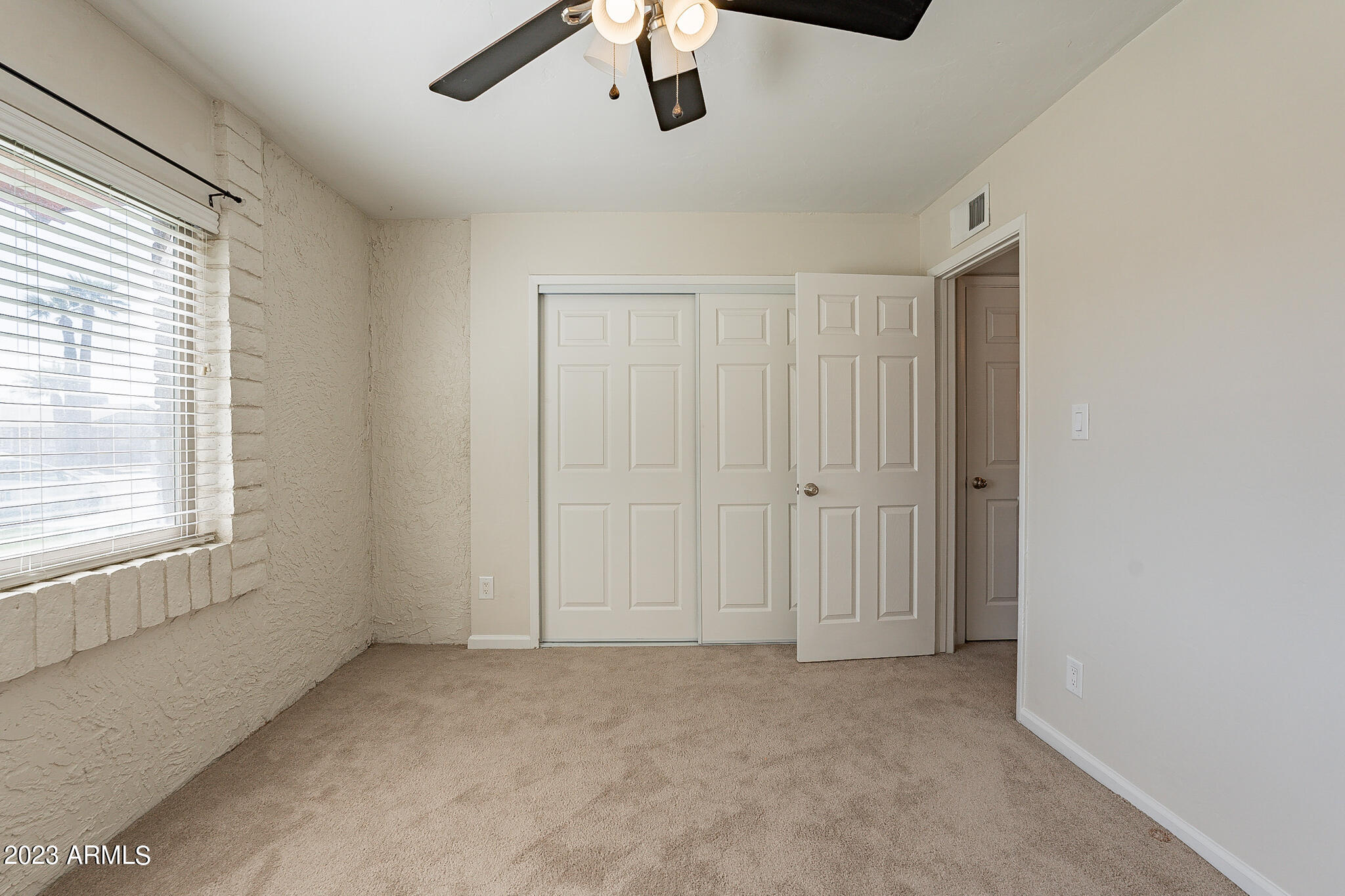 2832 N GRANITE REEF Road