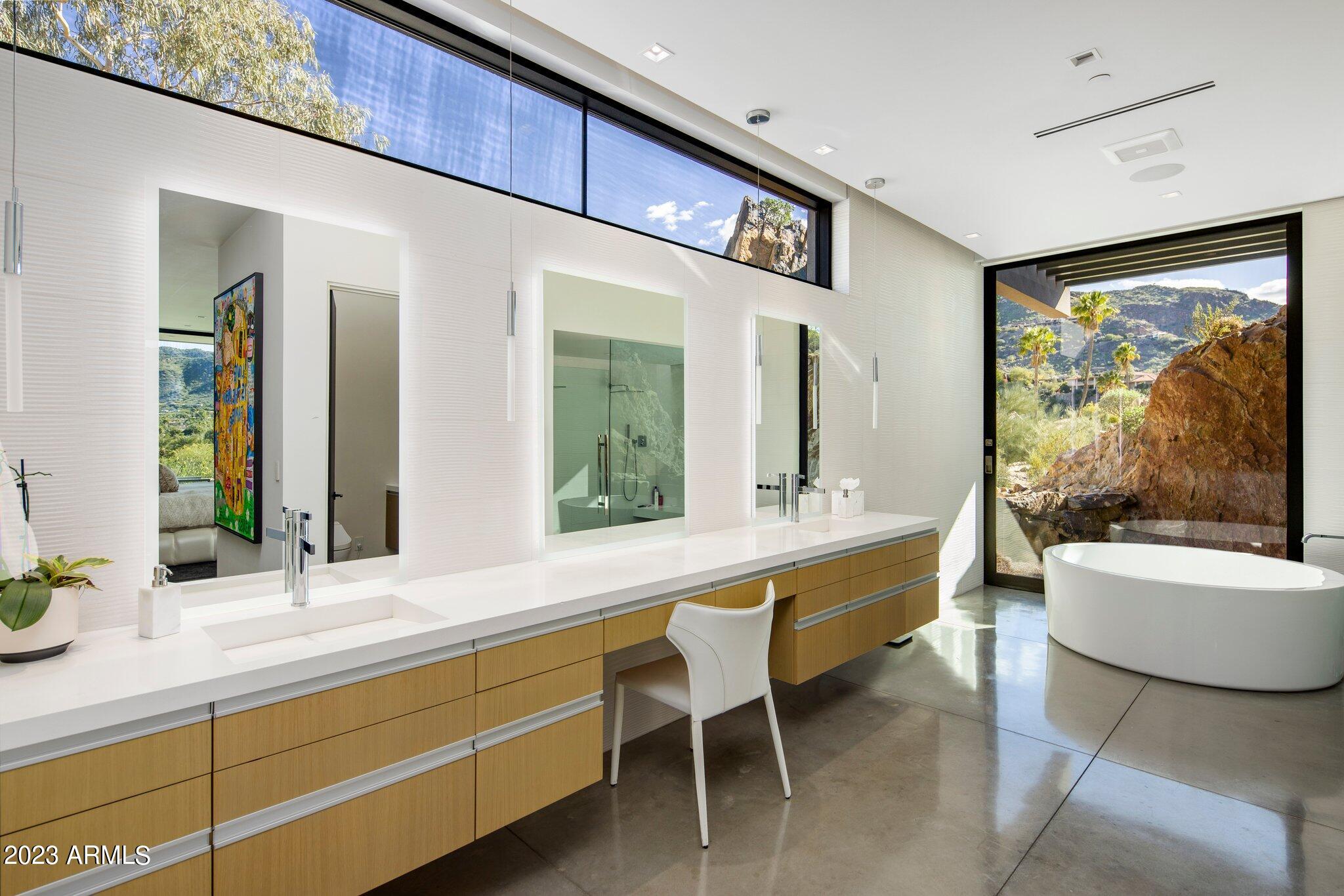 5416 E DESERT JEWEL Drive