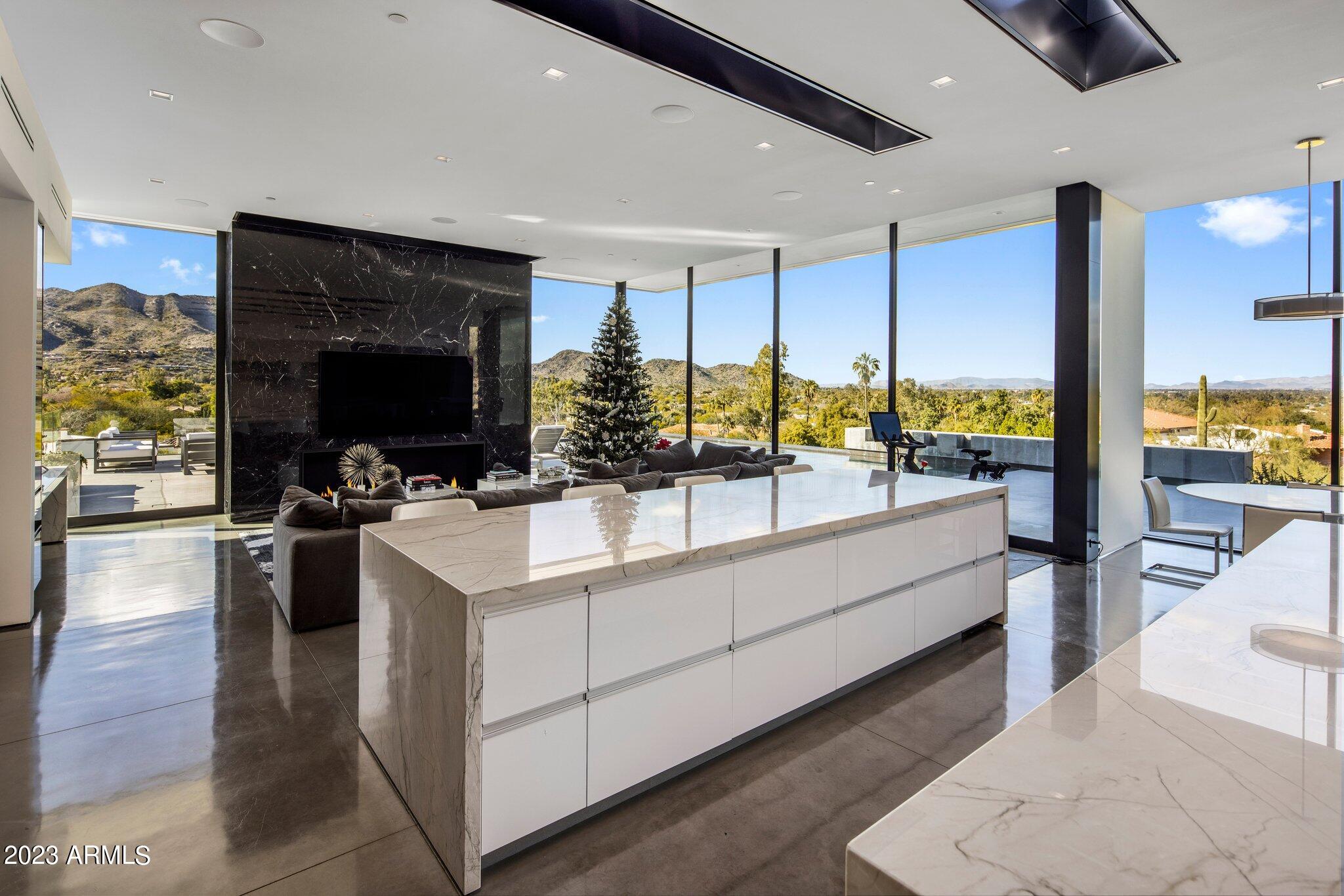 5416 E DESERT JEWEL Drive