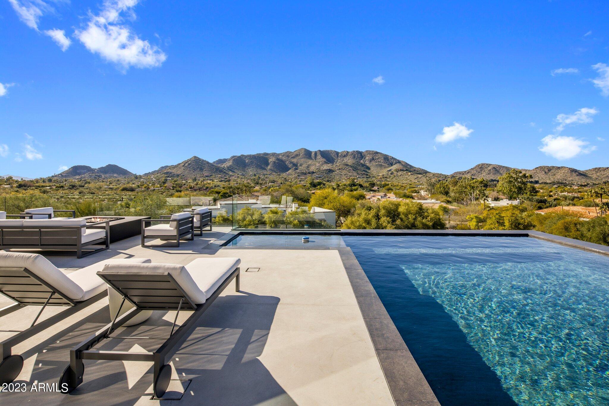 5416 E DESERT JEWEL Drive