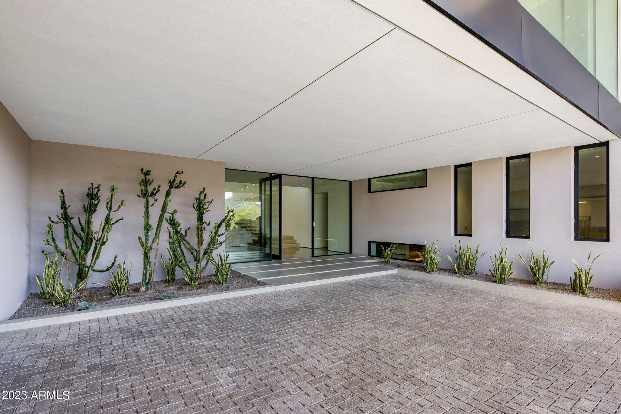 5416 E DESERT JEWEL Drive