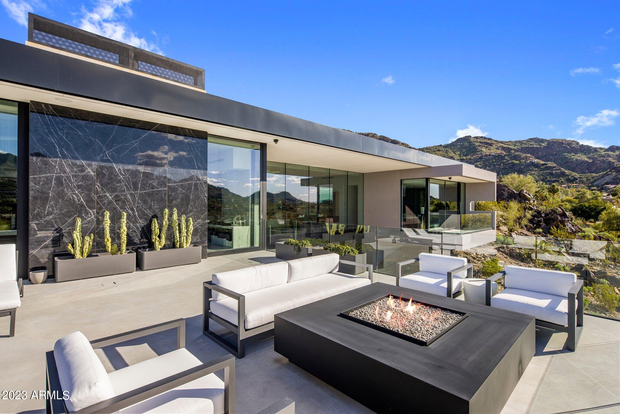 5416 E DESERT JEWEL Drive