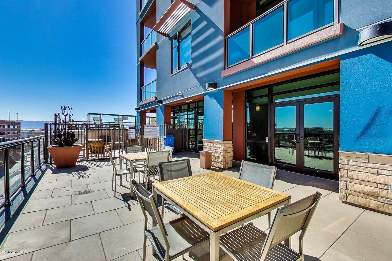 310 S 4TH Street Unit: 1903