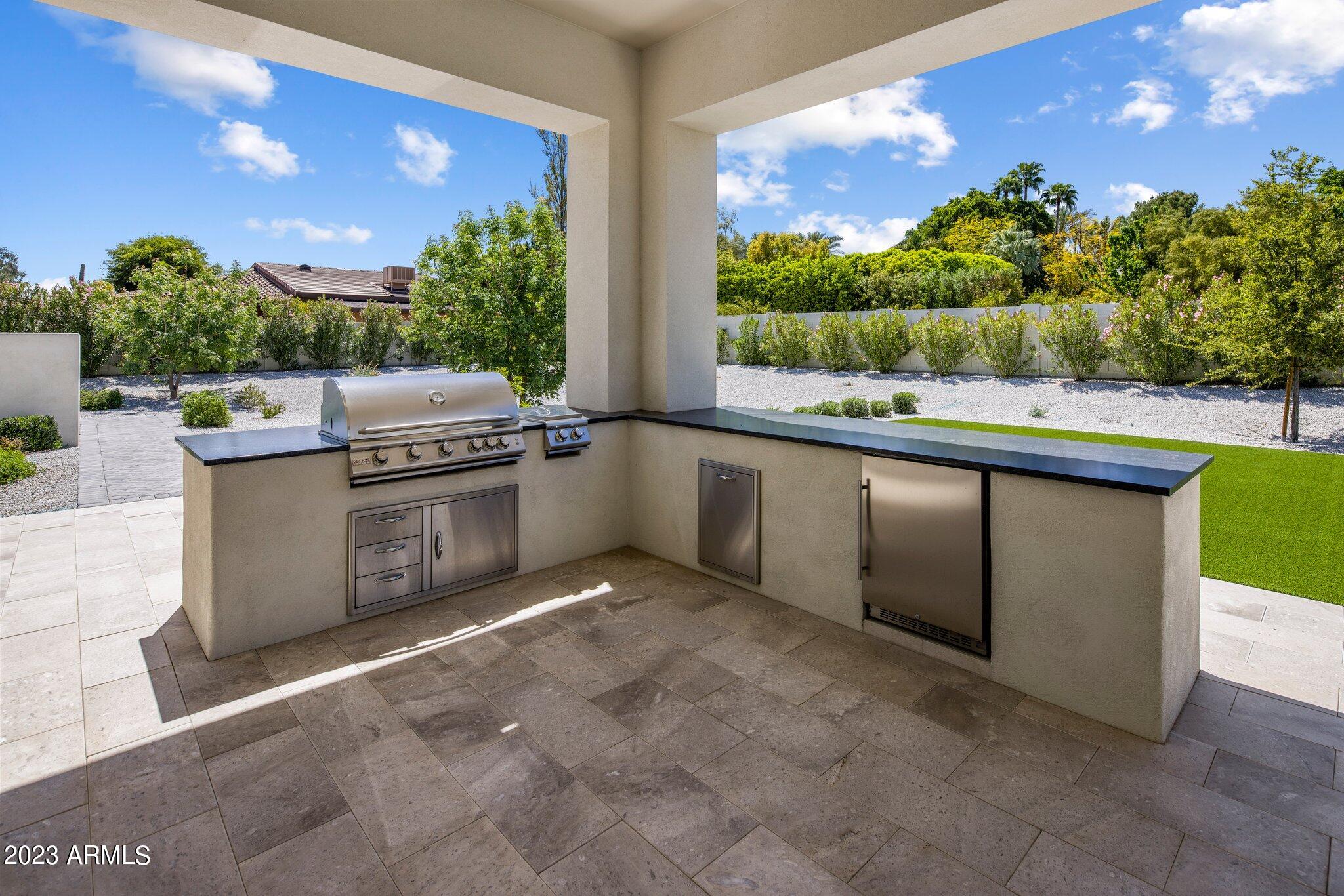 6526 N 66TH Place