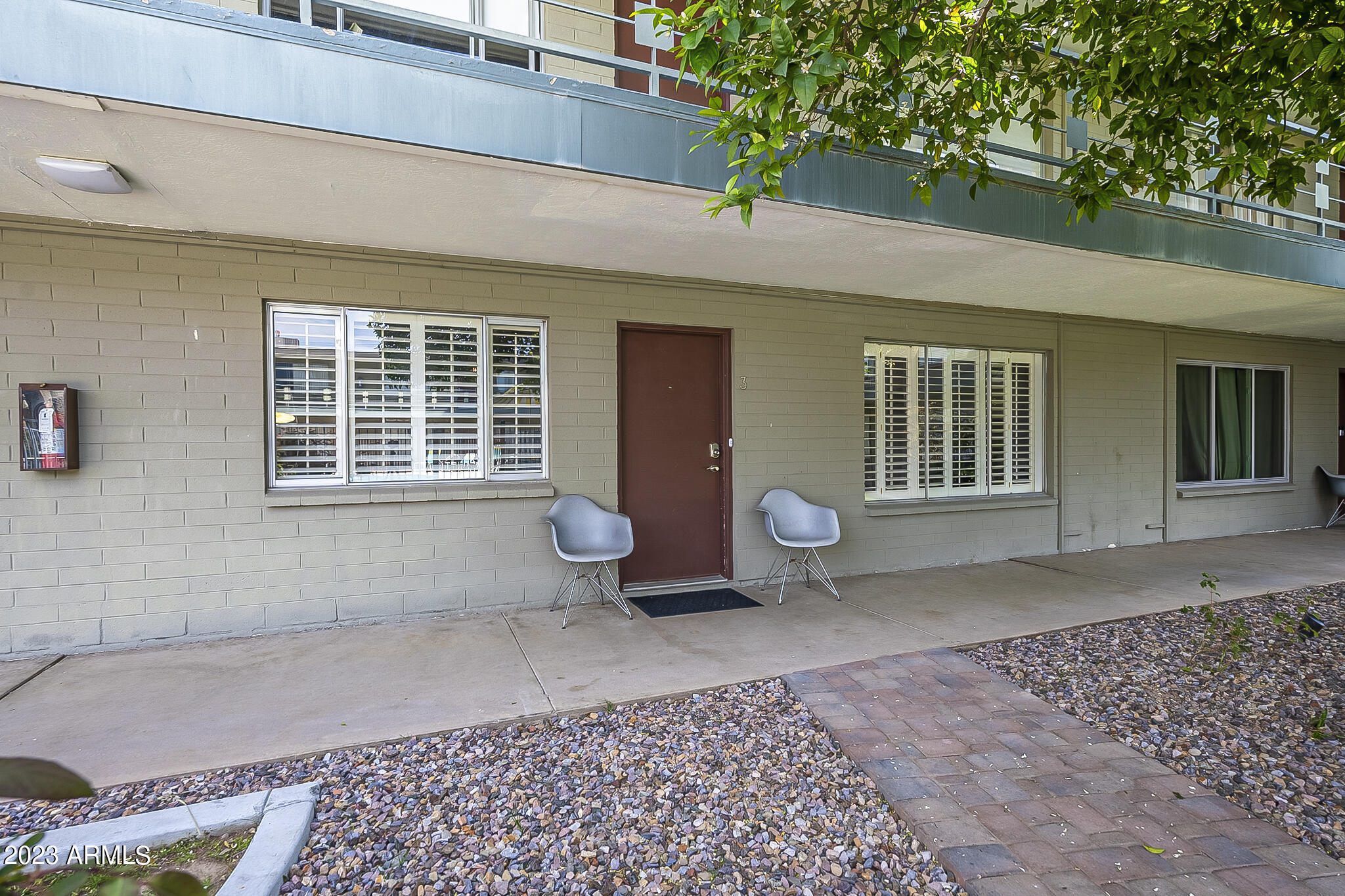 6805 E 2ND Street Unit: 3