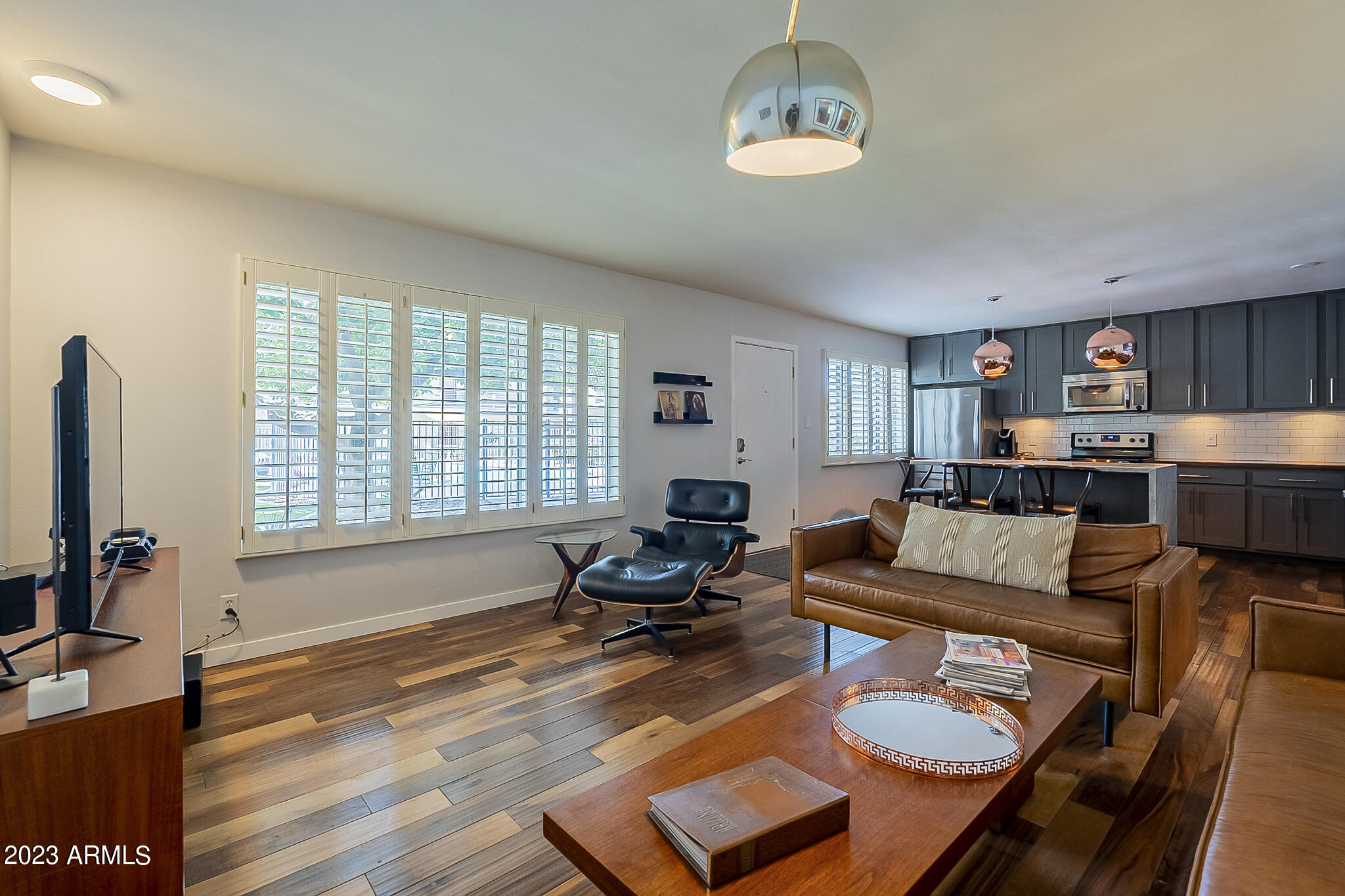 6805 E 2ND Street Unit: 3