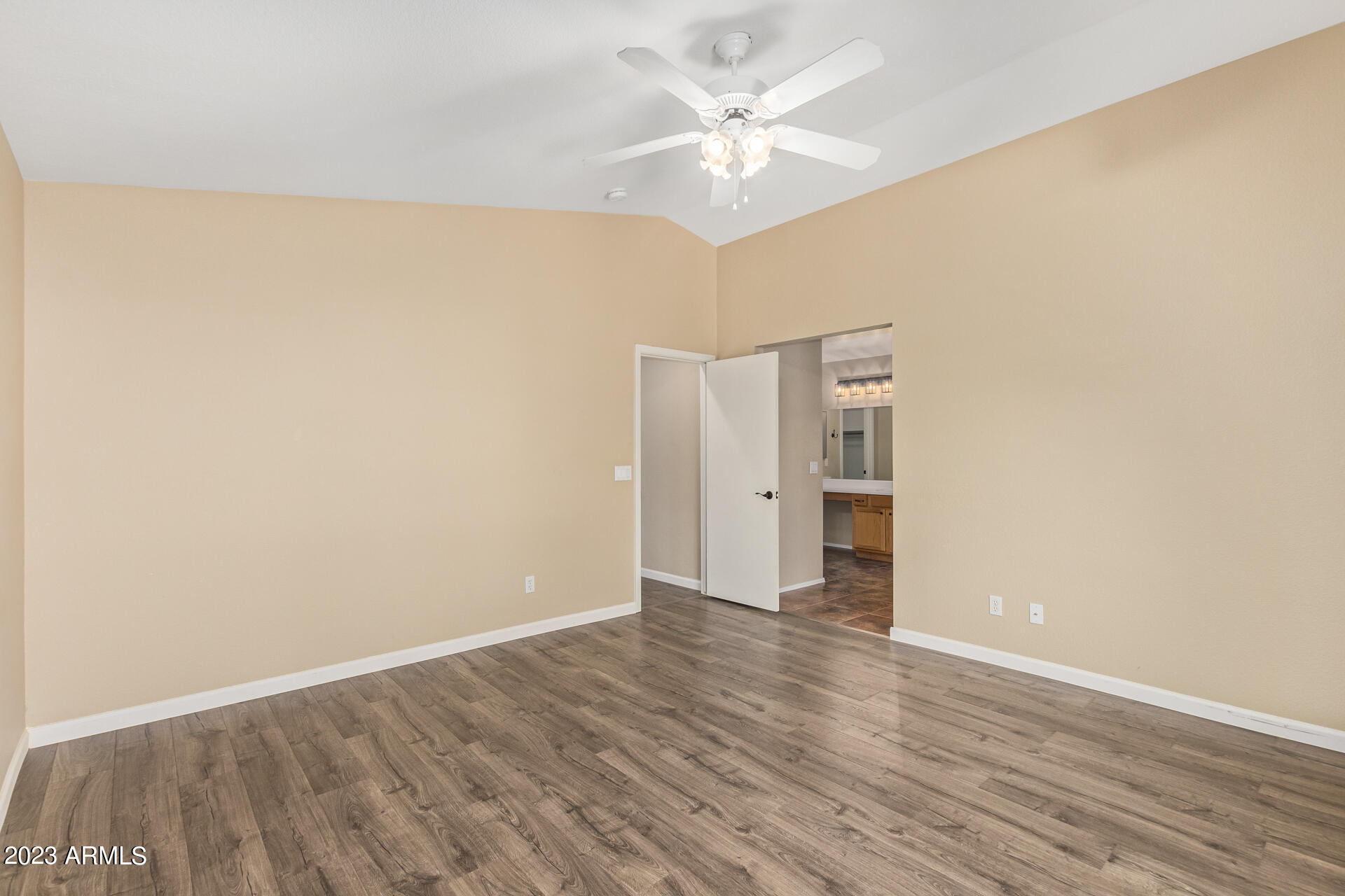 1750 W UNION HILLS Drive Unit: 41