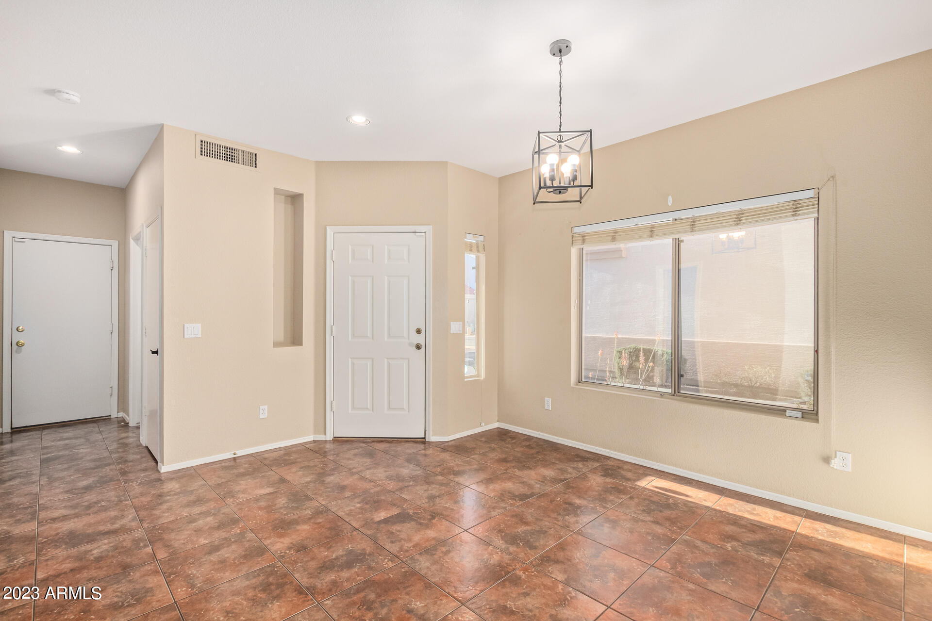 1750 W UNION HILLS Drive Unit: 41