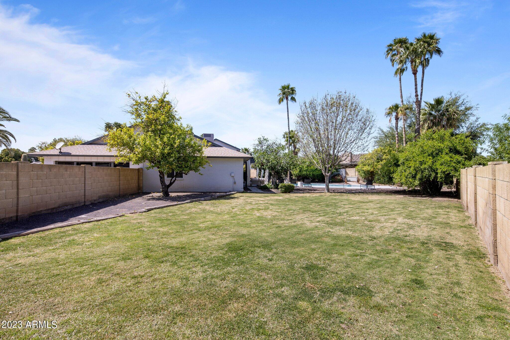 5958 E ASTER Drive