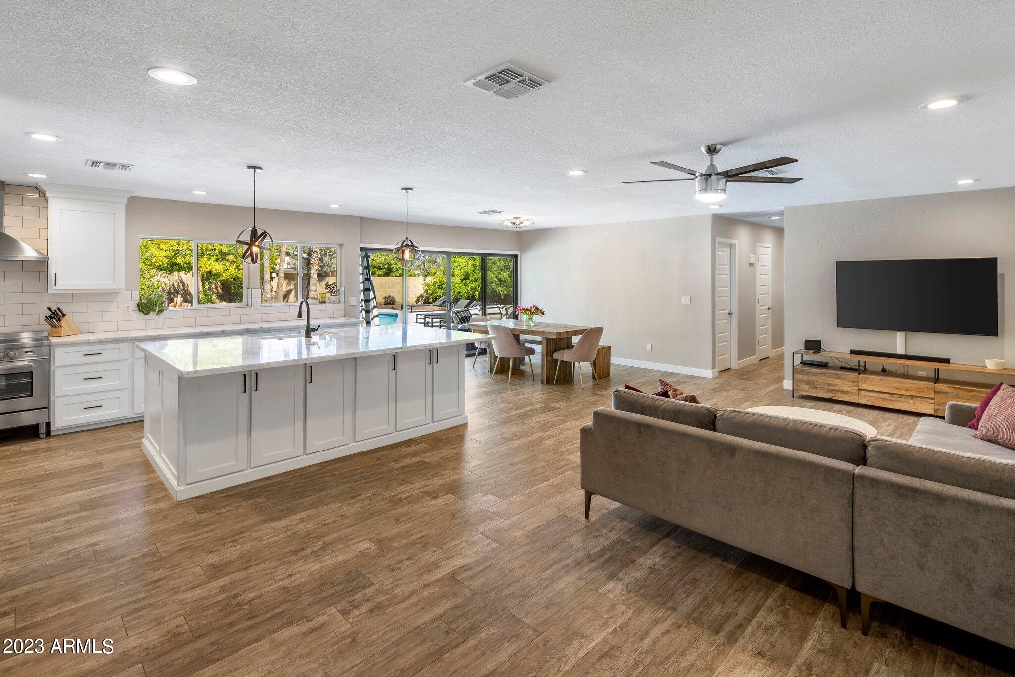 5958 E ASTER Drive