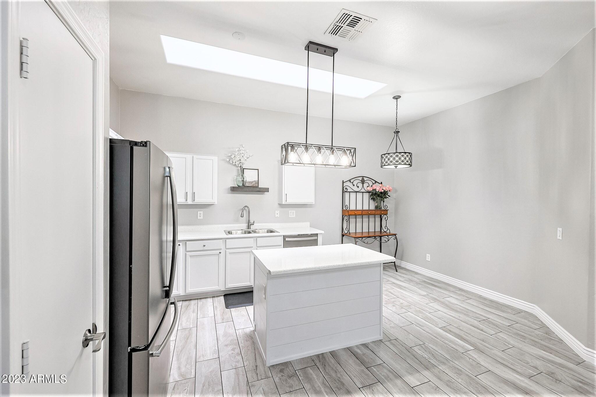 6610 E UNIVERSITY Drive Unit: 168
