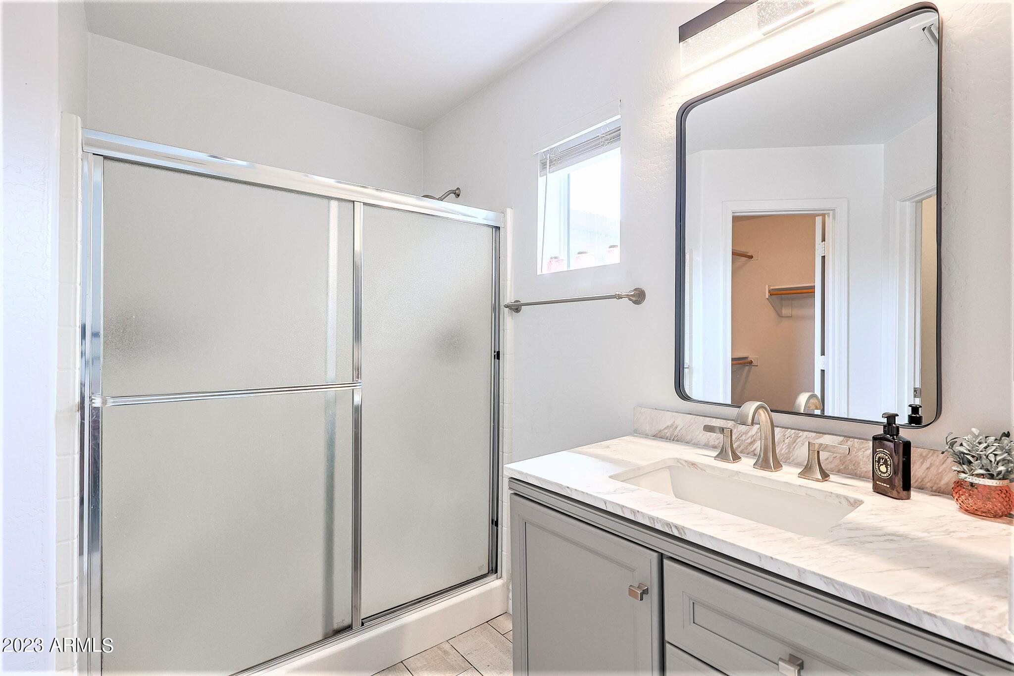 6610 E UNIVERSITY Drive Unit: 168