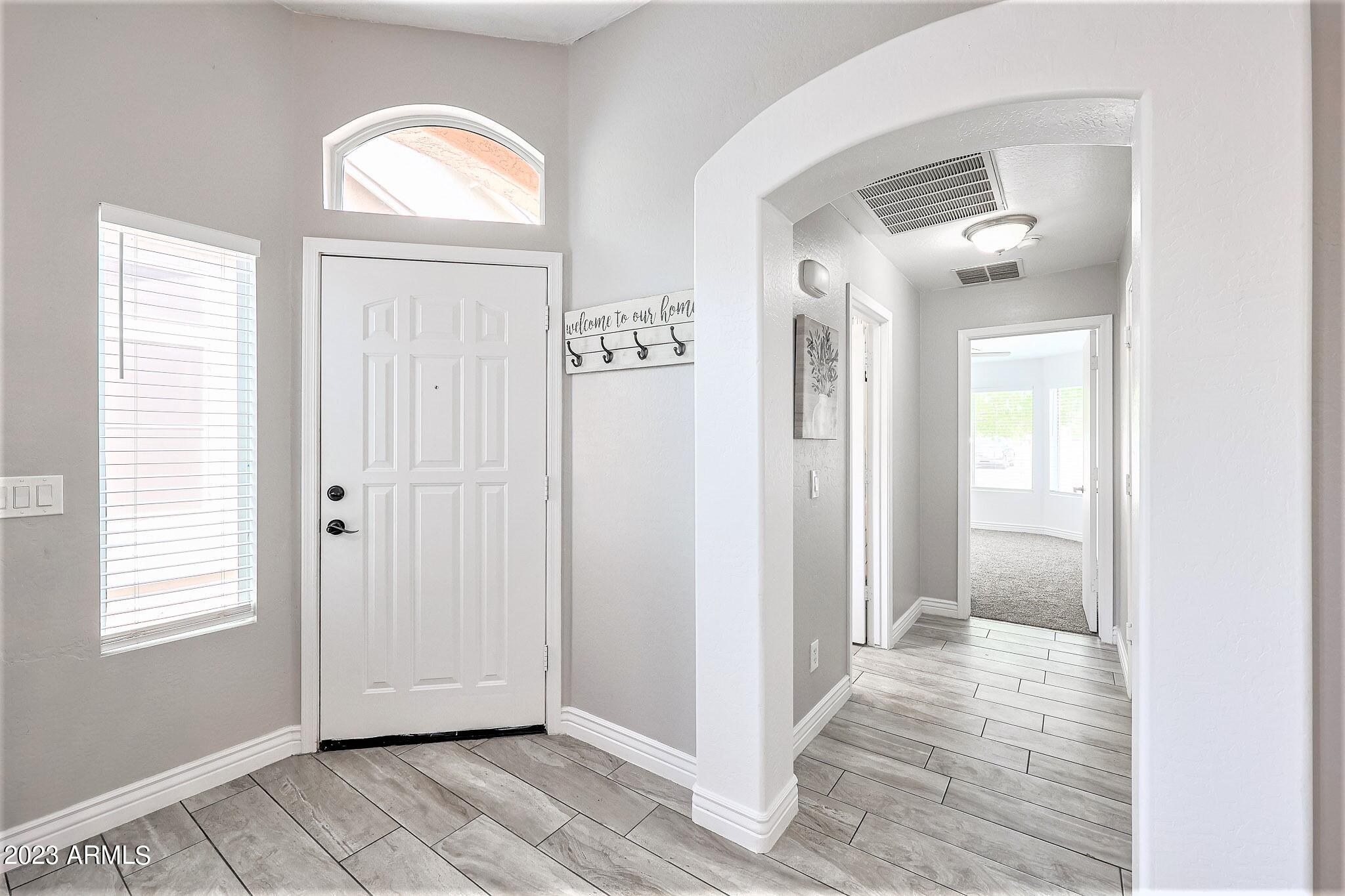 6610 E UNIVERSITY Drive Unit: 168
