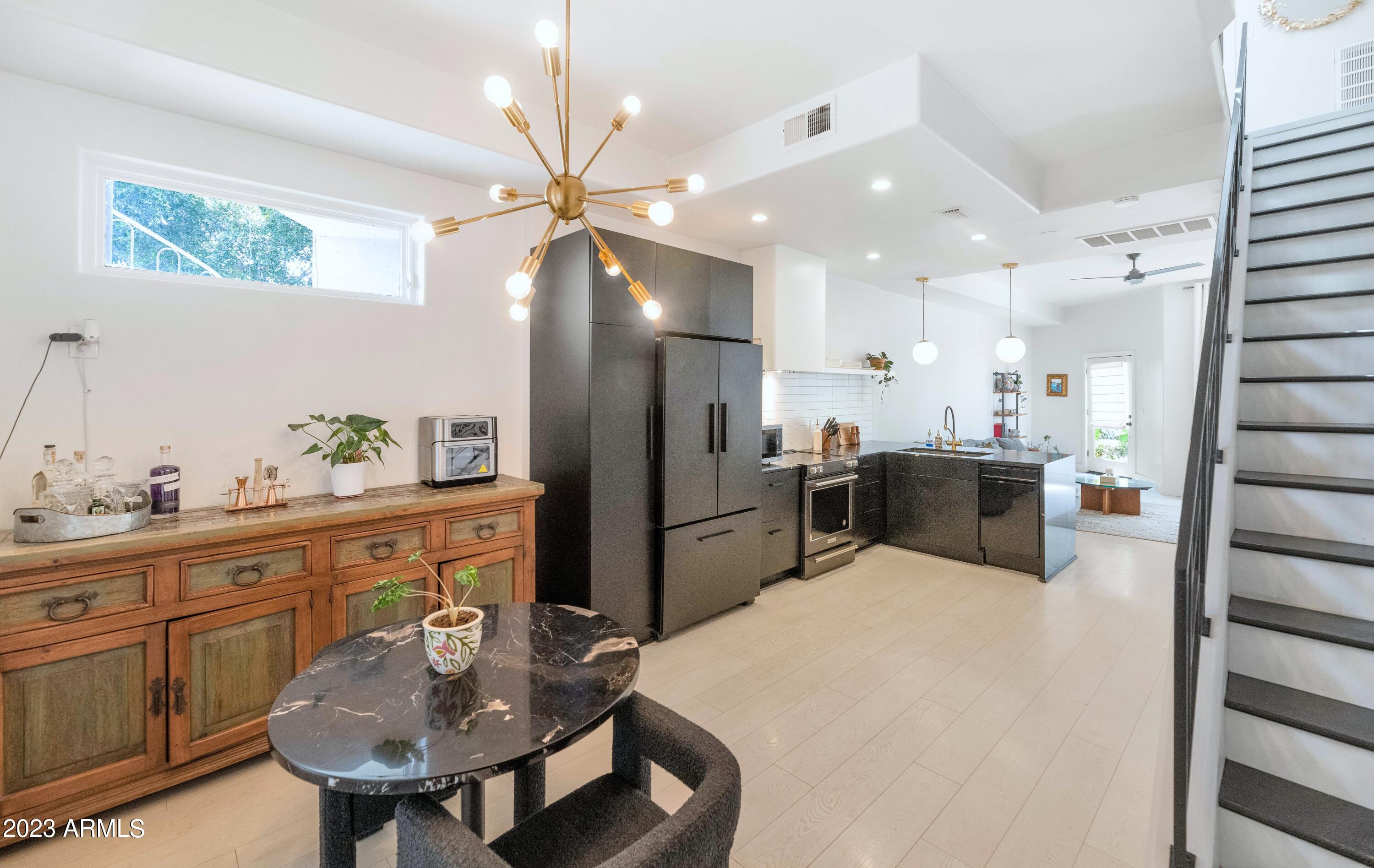 4955 E INDIAN SCHOOL Road Unit: 4
