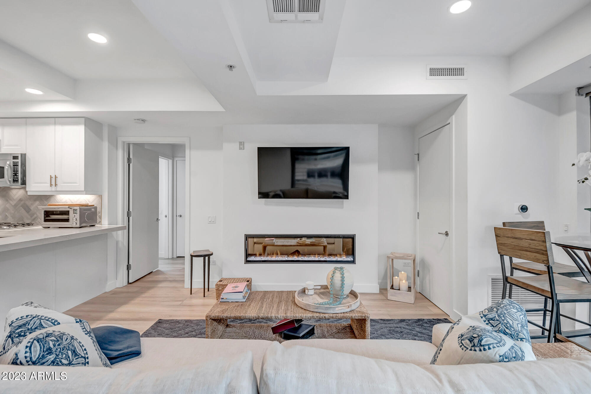 7141 E RANCHO VISTA Drive Unit: 3011
