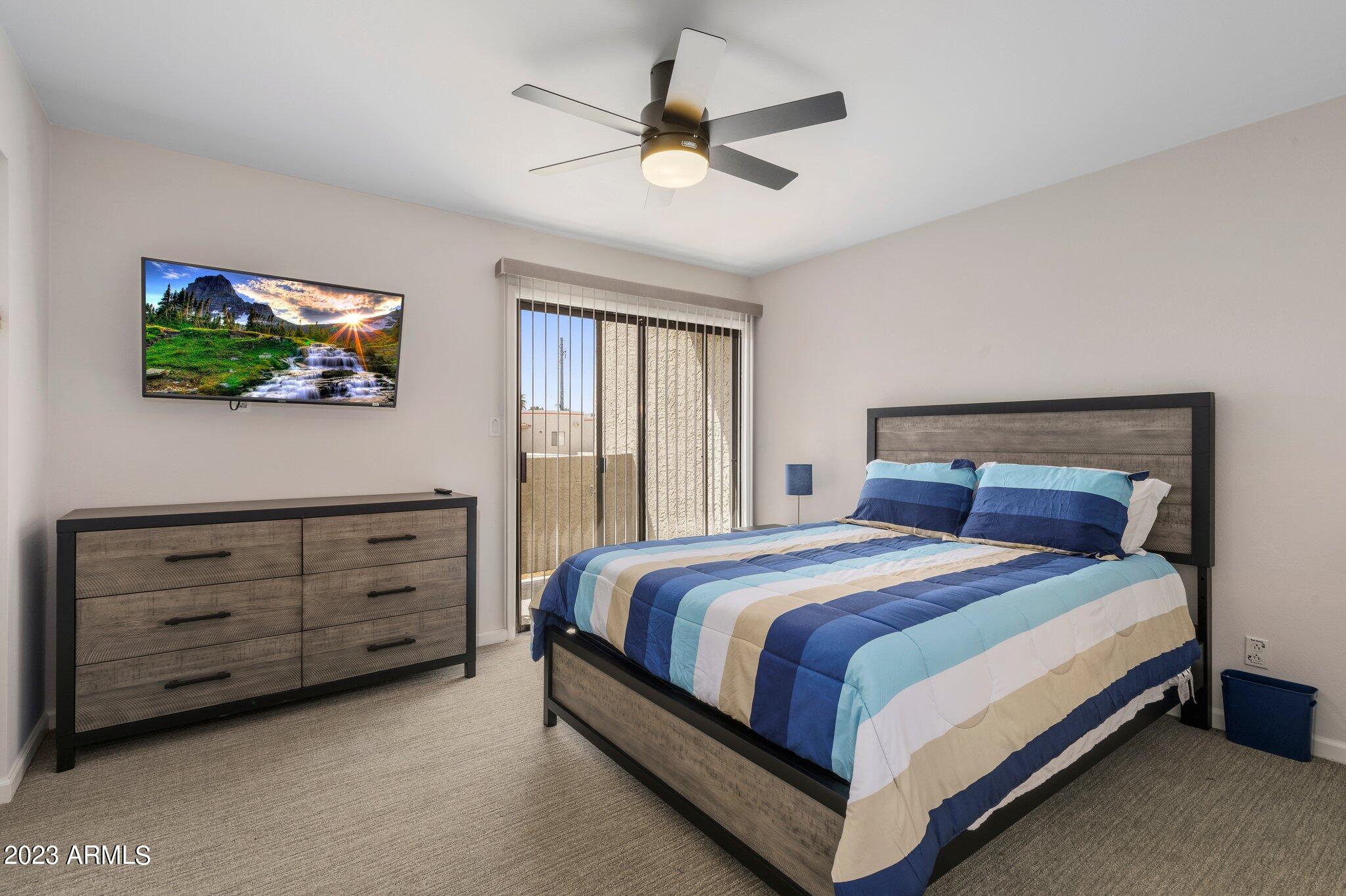 985 N GRANITE REEF Road Unit: 127