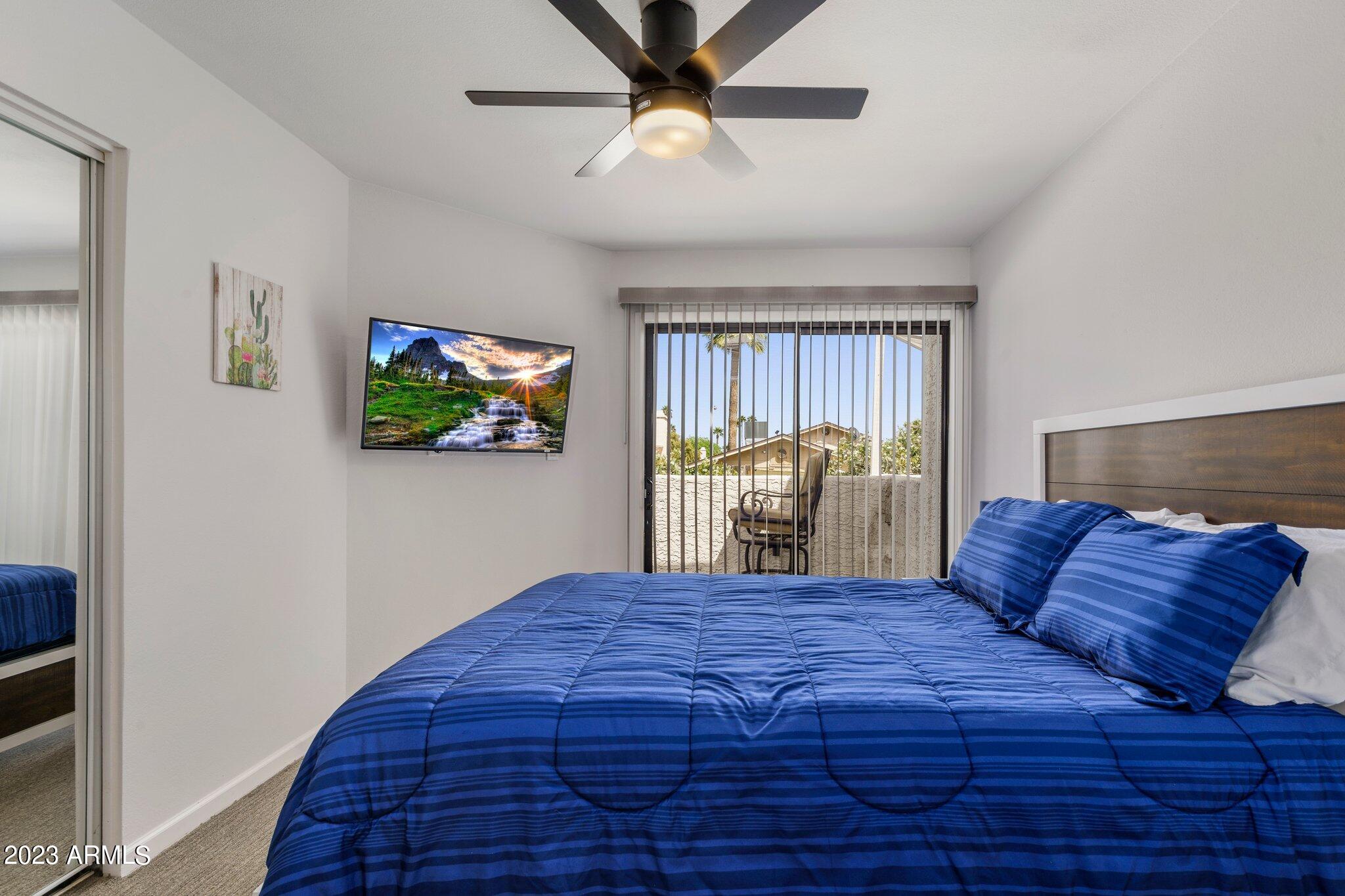 985 N GRANITE REEF Road Unit: 127