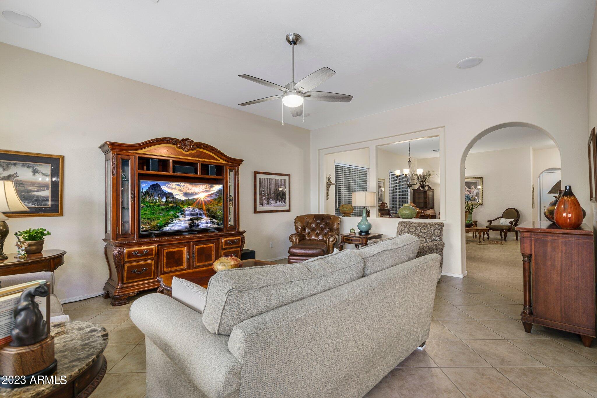 3057 W LEISURE Lane