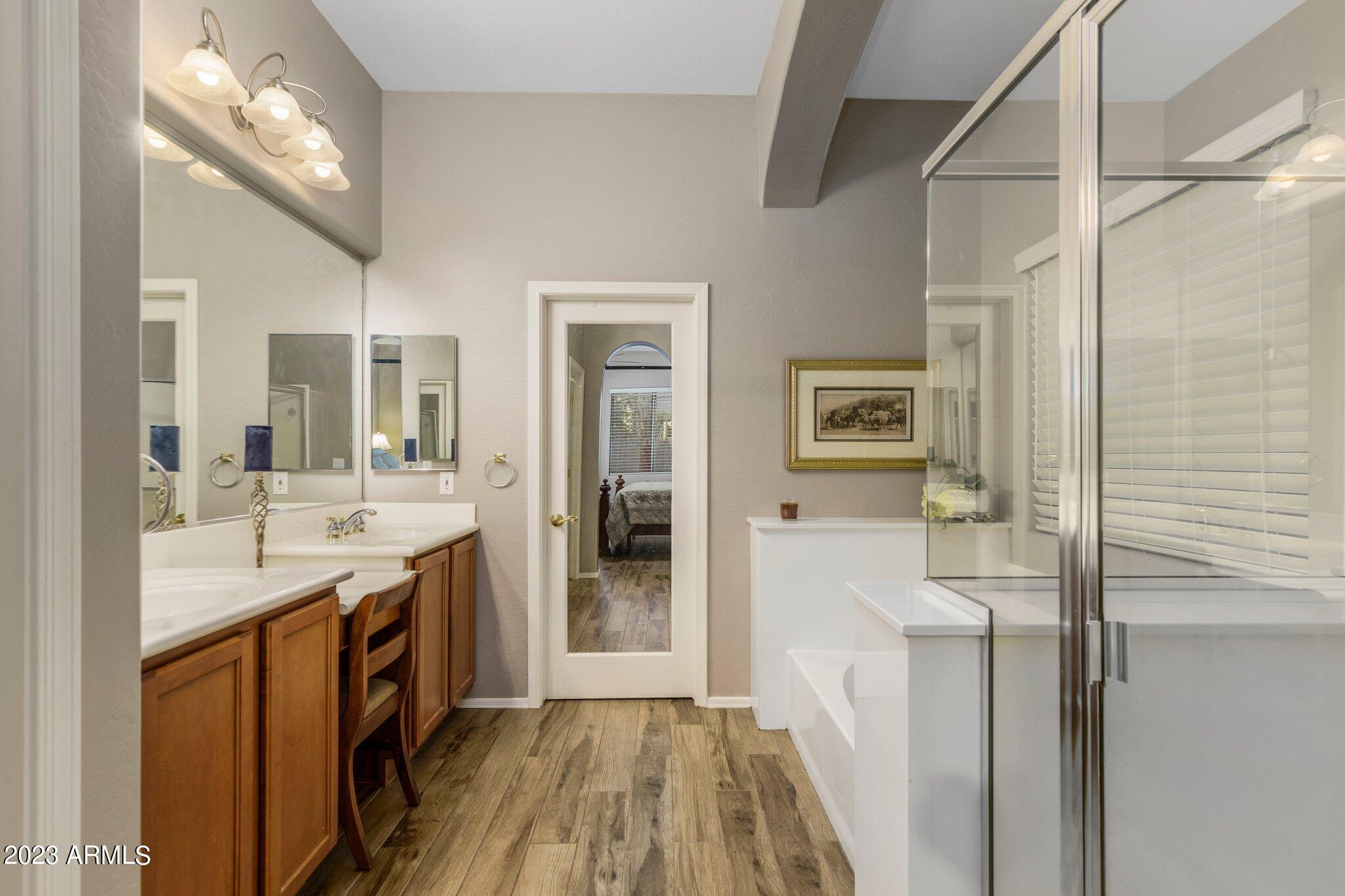 3057 W LEISURE Lane