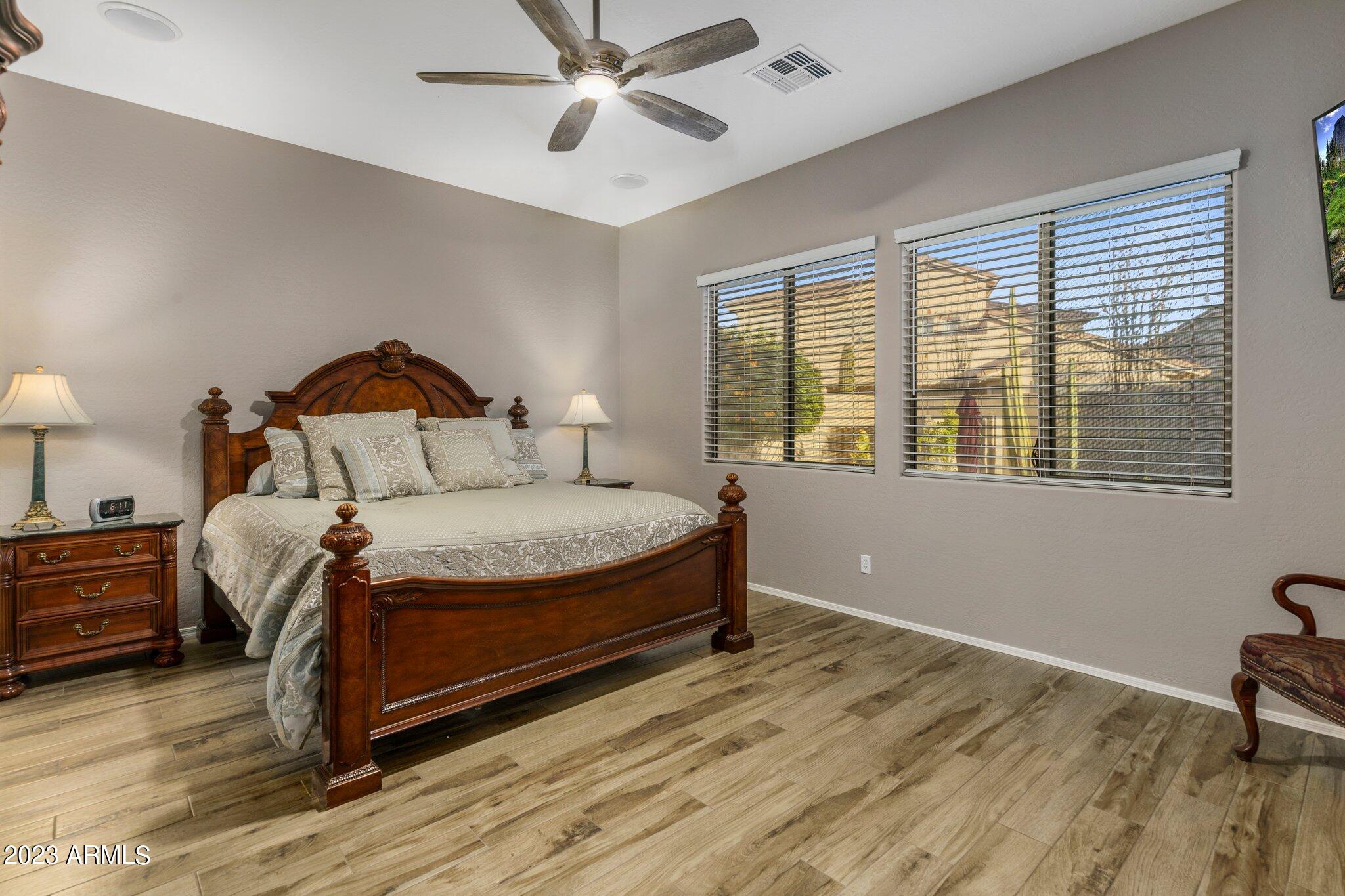 3057 W LEISURE Lane