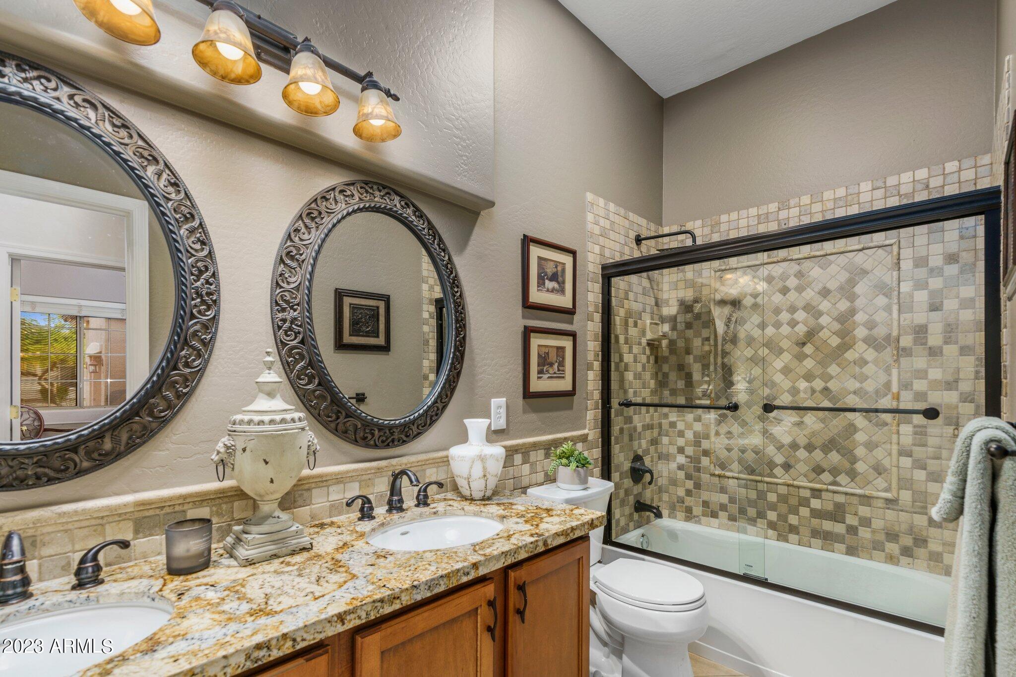 3057 W LEISURE Lane